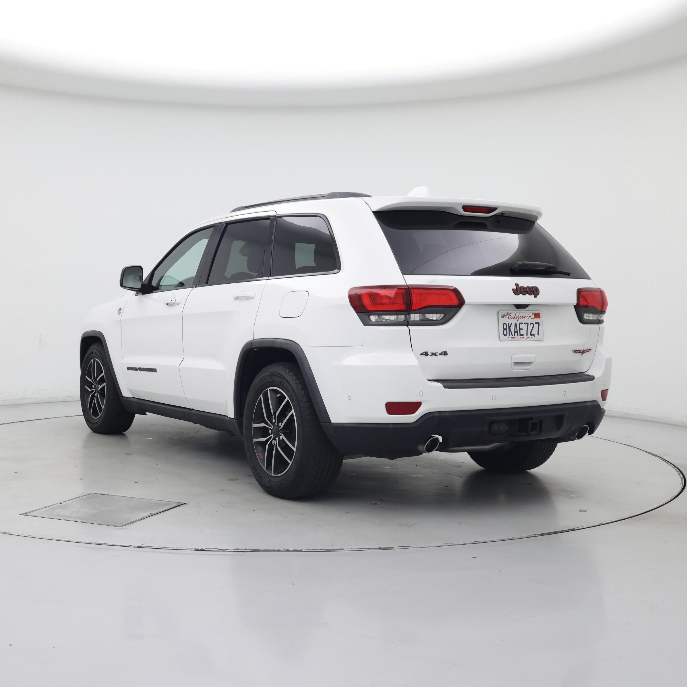 Thumbnail: 2019 Jeep Grand Cherokee - 2