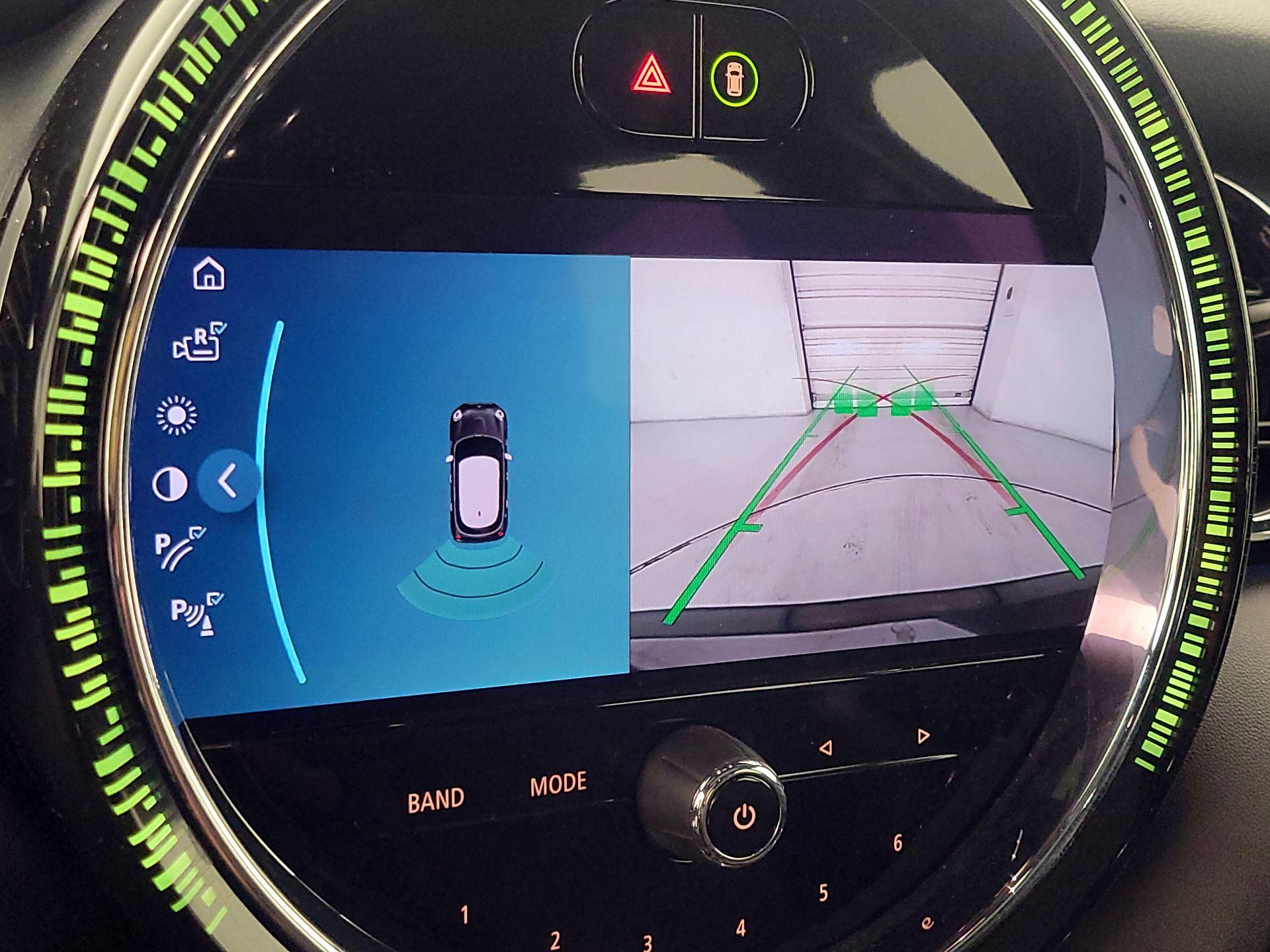 Thumbnail: 2022 MINI Cooper Hardtop - 15