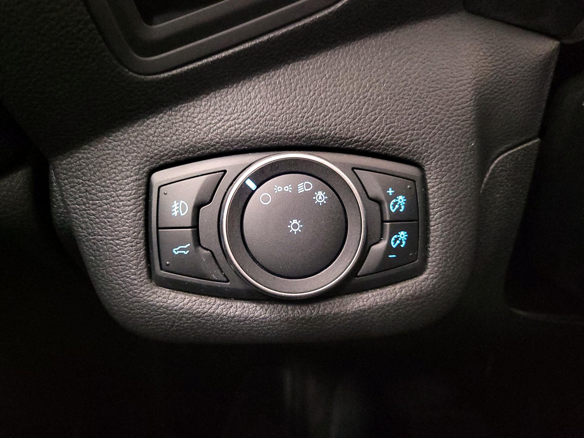 Thumbnail: 2017 Ford Escape - 13