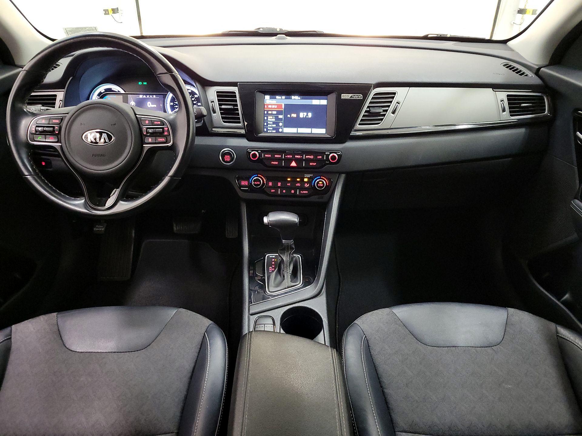 Thumbnail: 2019 Kia Niro - 9