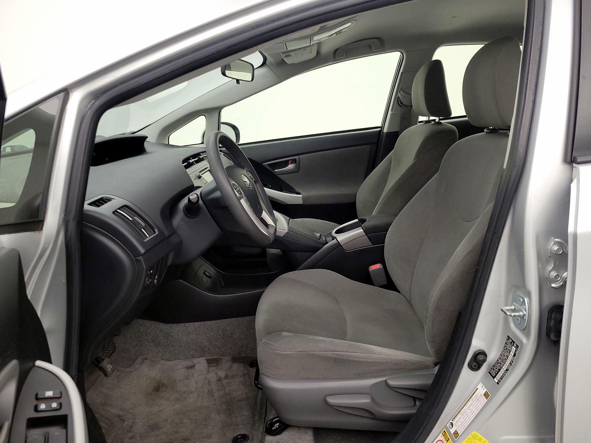 Thumbnail: 2014 Toyota Prius - 11