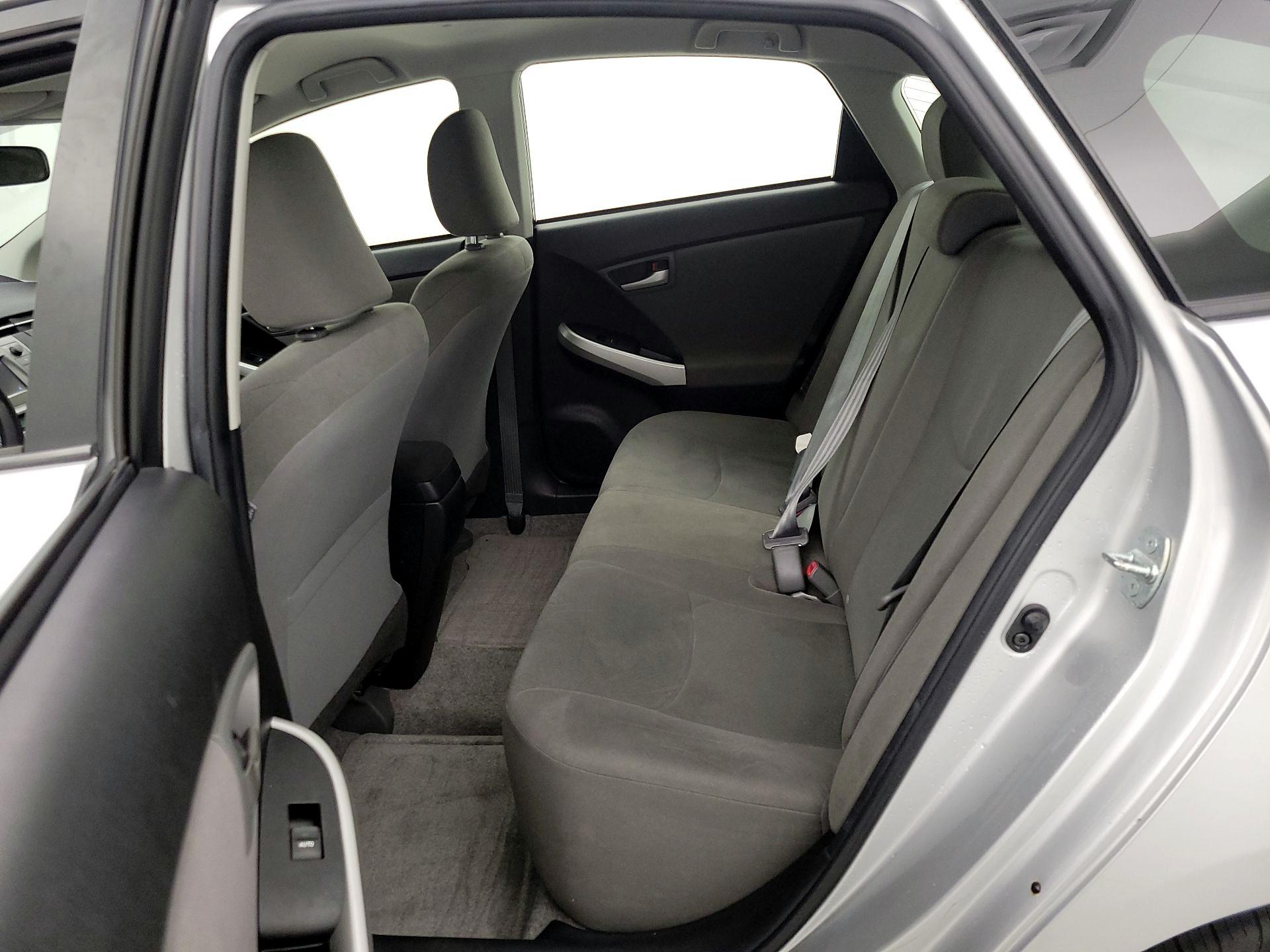 Thumbnail: 2014 Toyota Prius - 18