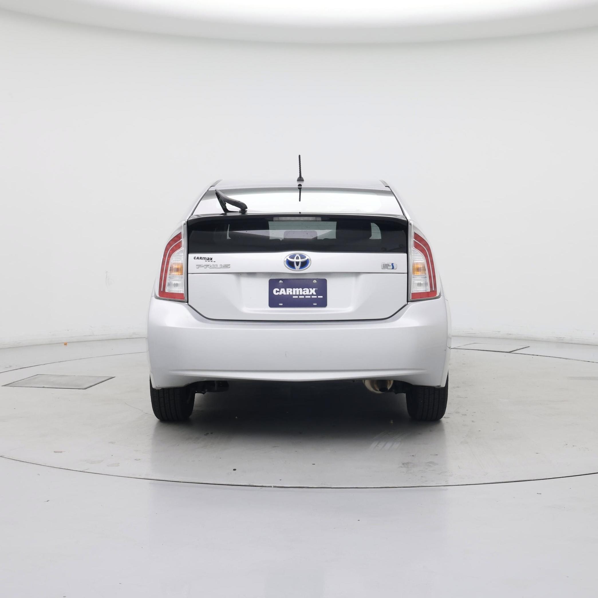 Thumbnail: 2014 Toyota Prius - 6