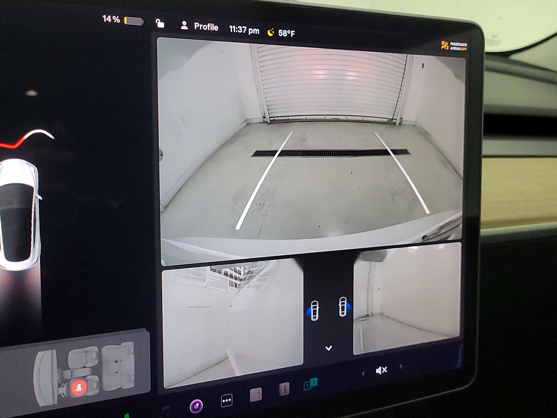 Thumbnail: 2019 Tesla Model 3 - 14