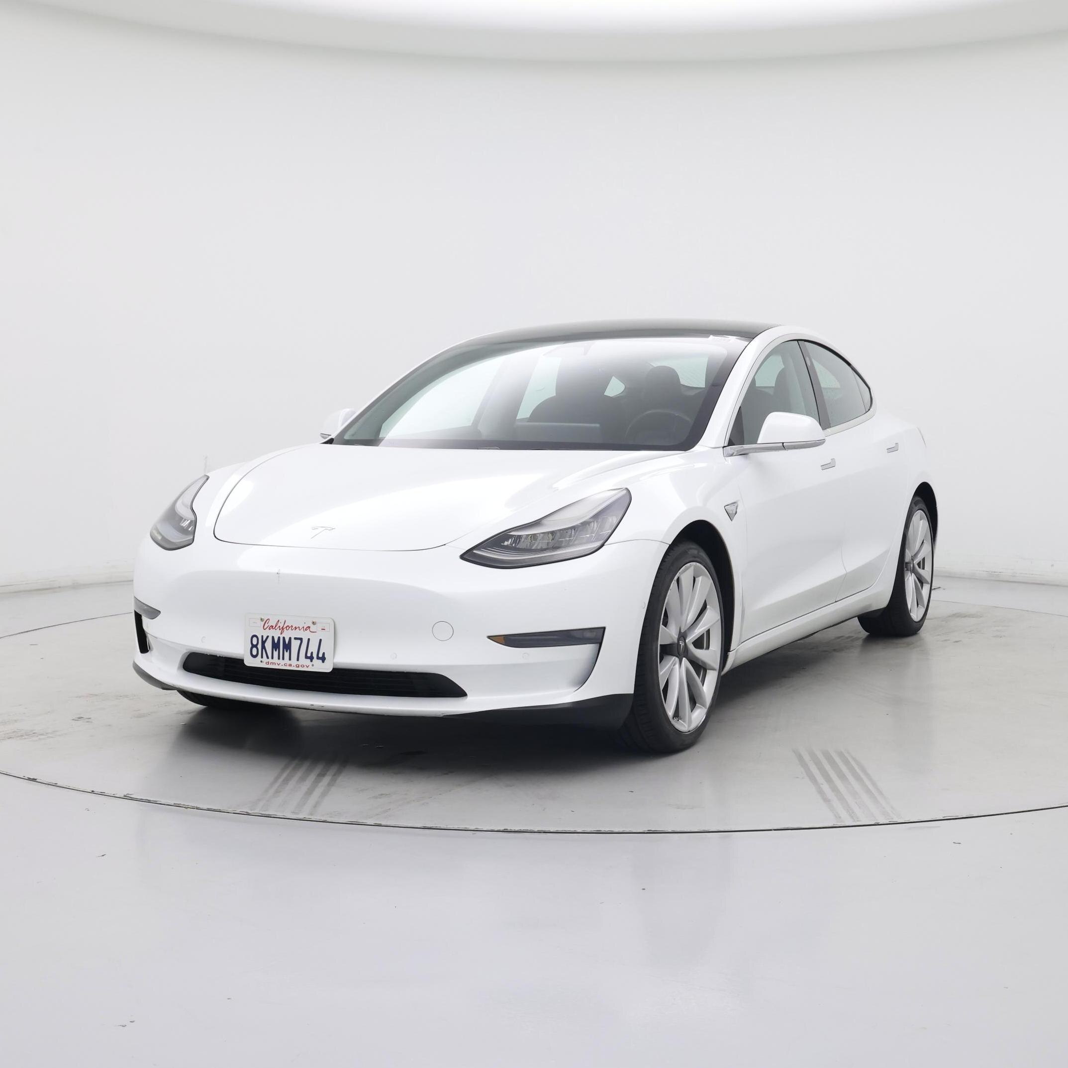 Thumbnail: 2019 Tesla Model 3 - 4
