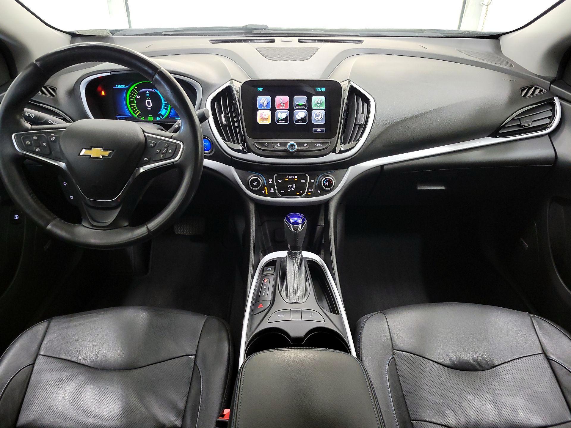 Thumbnail: 2017 Chevrolet Volt - 9