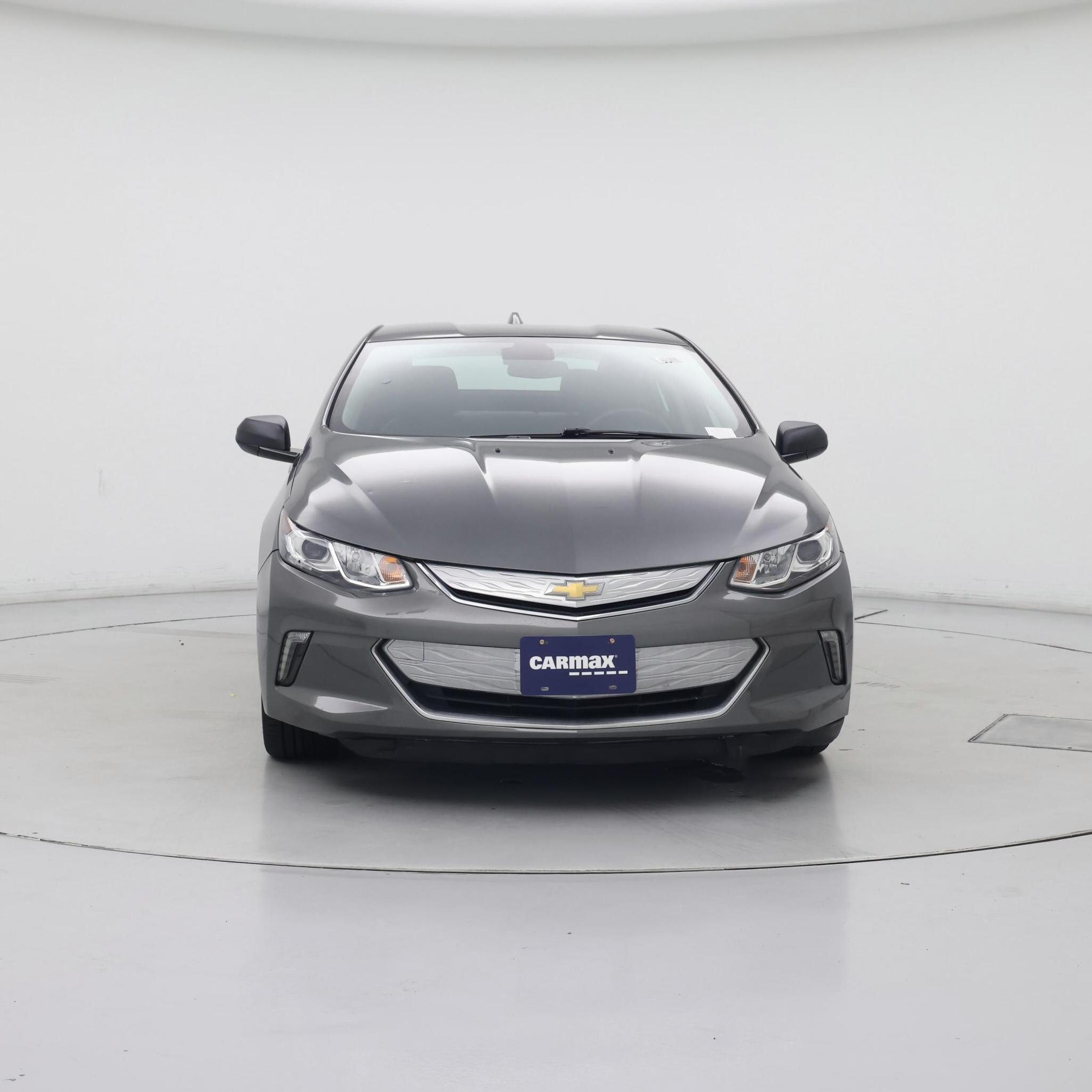 Thumbnail: 2017 Chevrolet Volt - 5