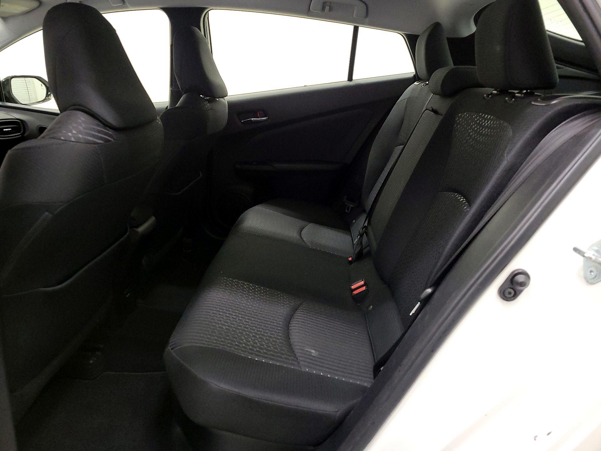 Thumbnail: 2017 Toyota Prius - 19