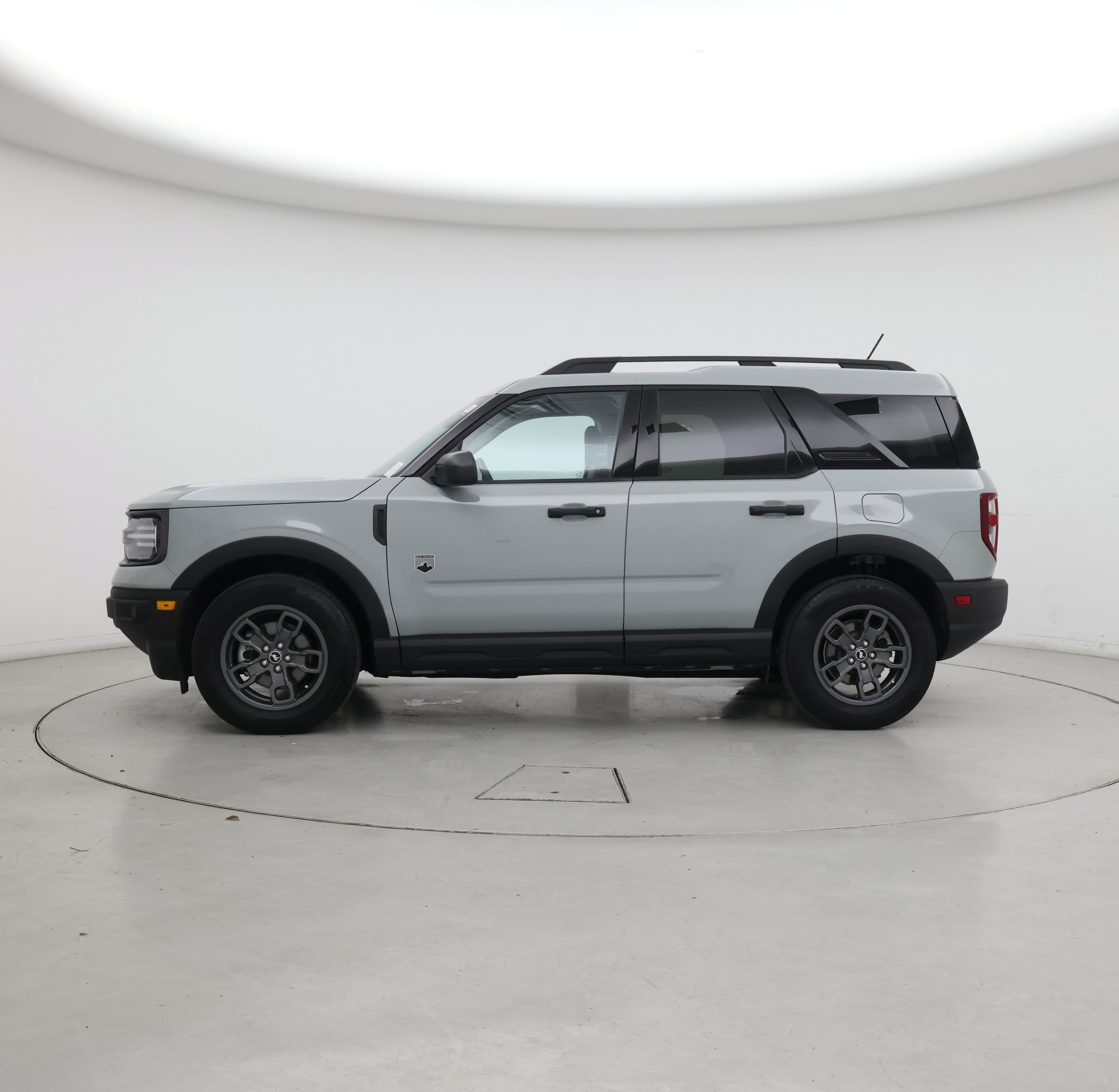 Thumbnail: 2023 Ford Bronco Sport - 3