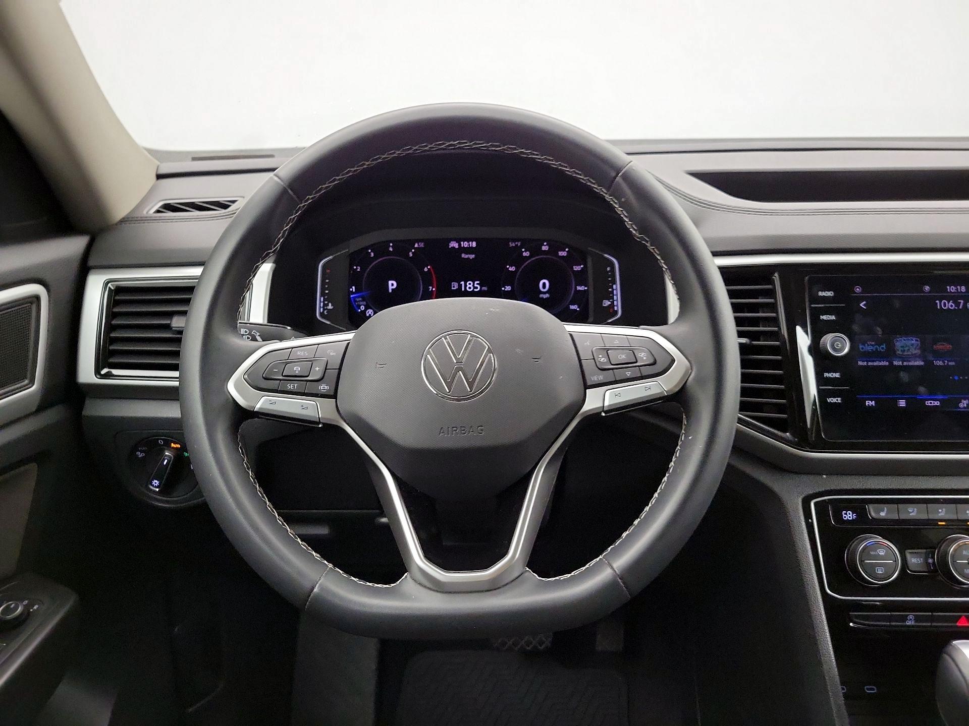 Thumbnail: 2023 Volkswagen Atlas - 10