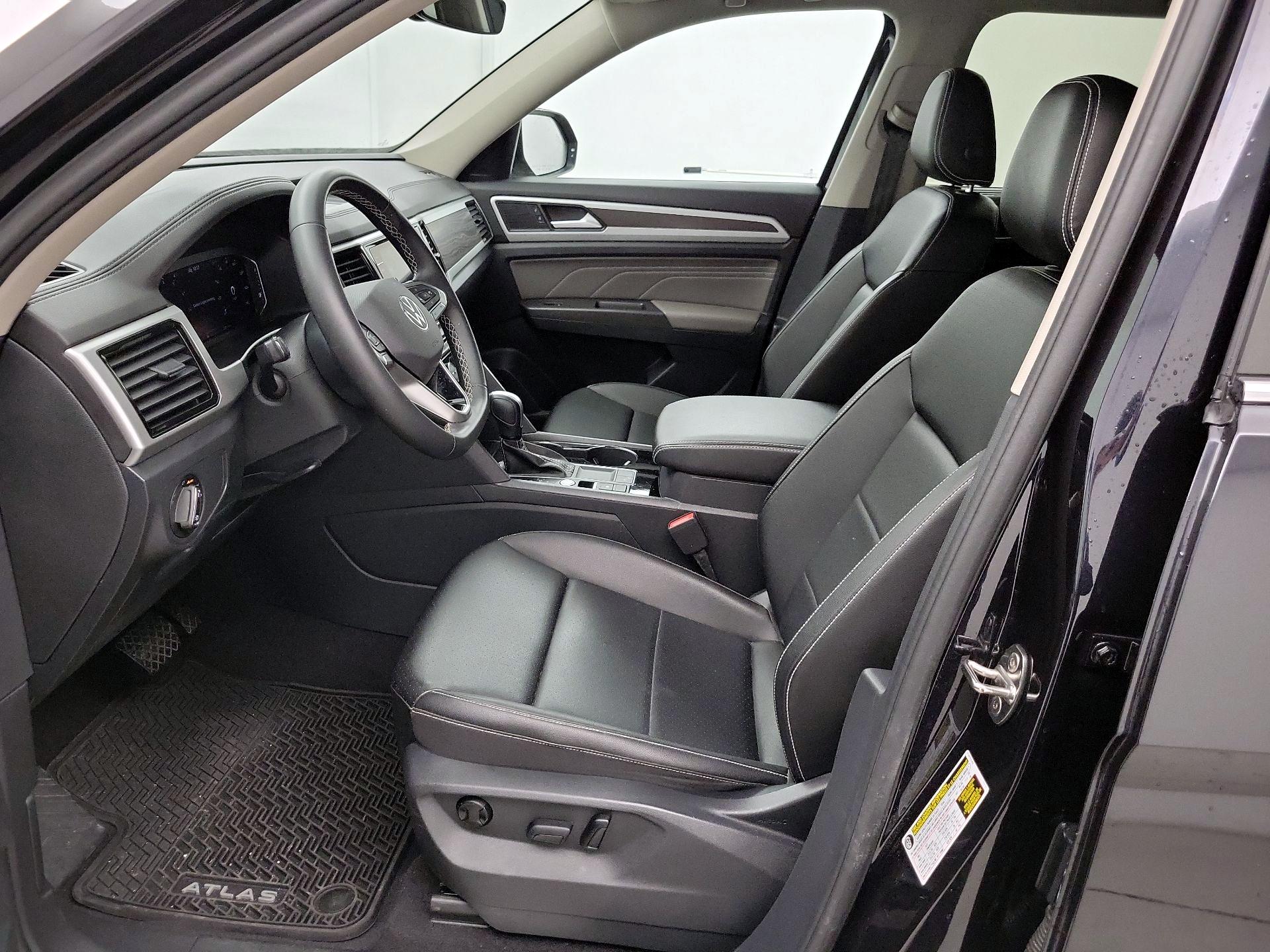 Thumbnail: 2023 Volkswagen Atlas - 11