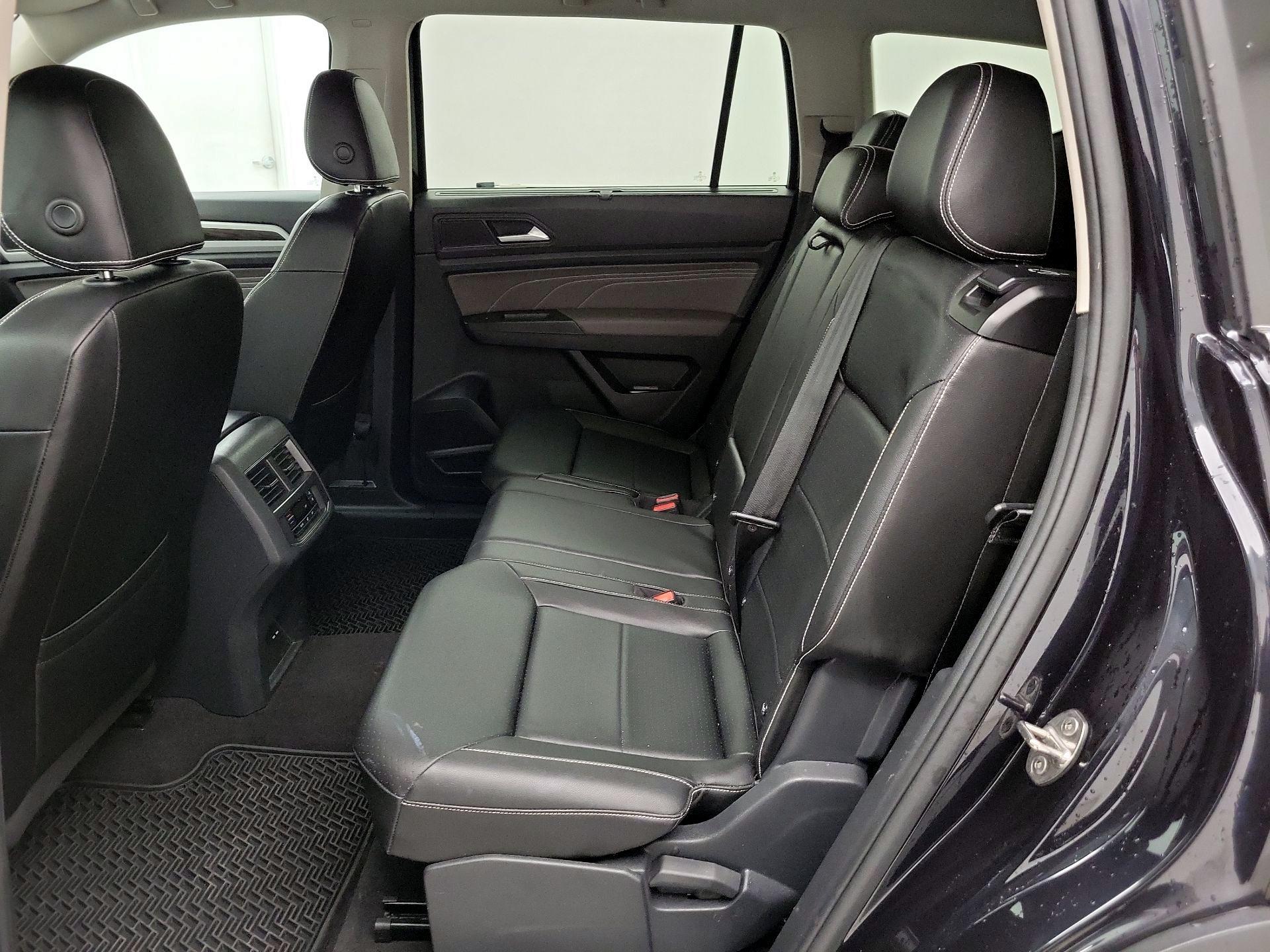 Thumbnail: 2023 Volkswagen Atlas - 19