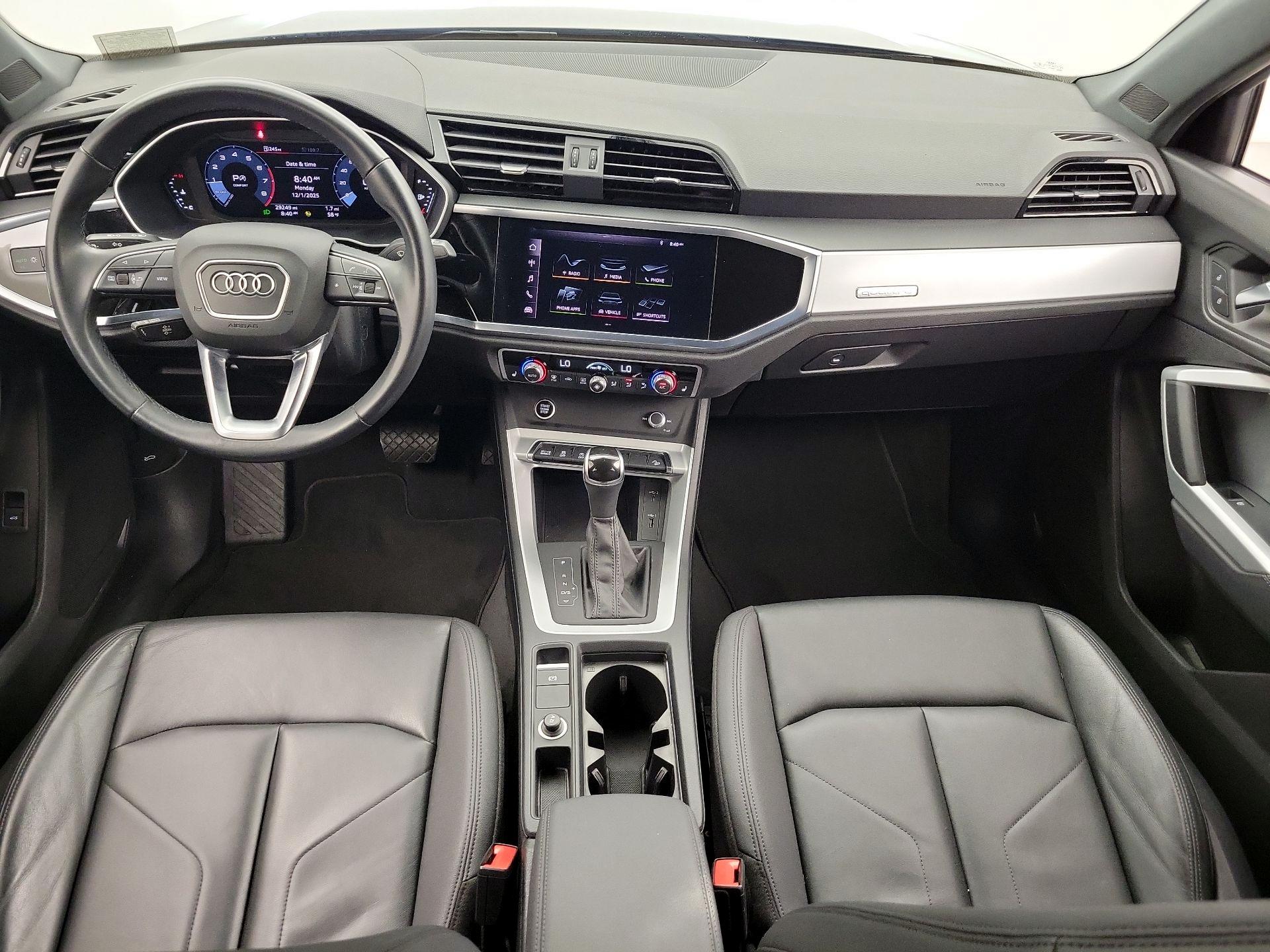 Thumbnail: 2021 Audi Q3 - 9