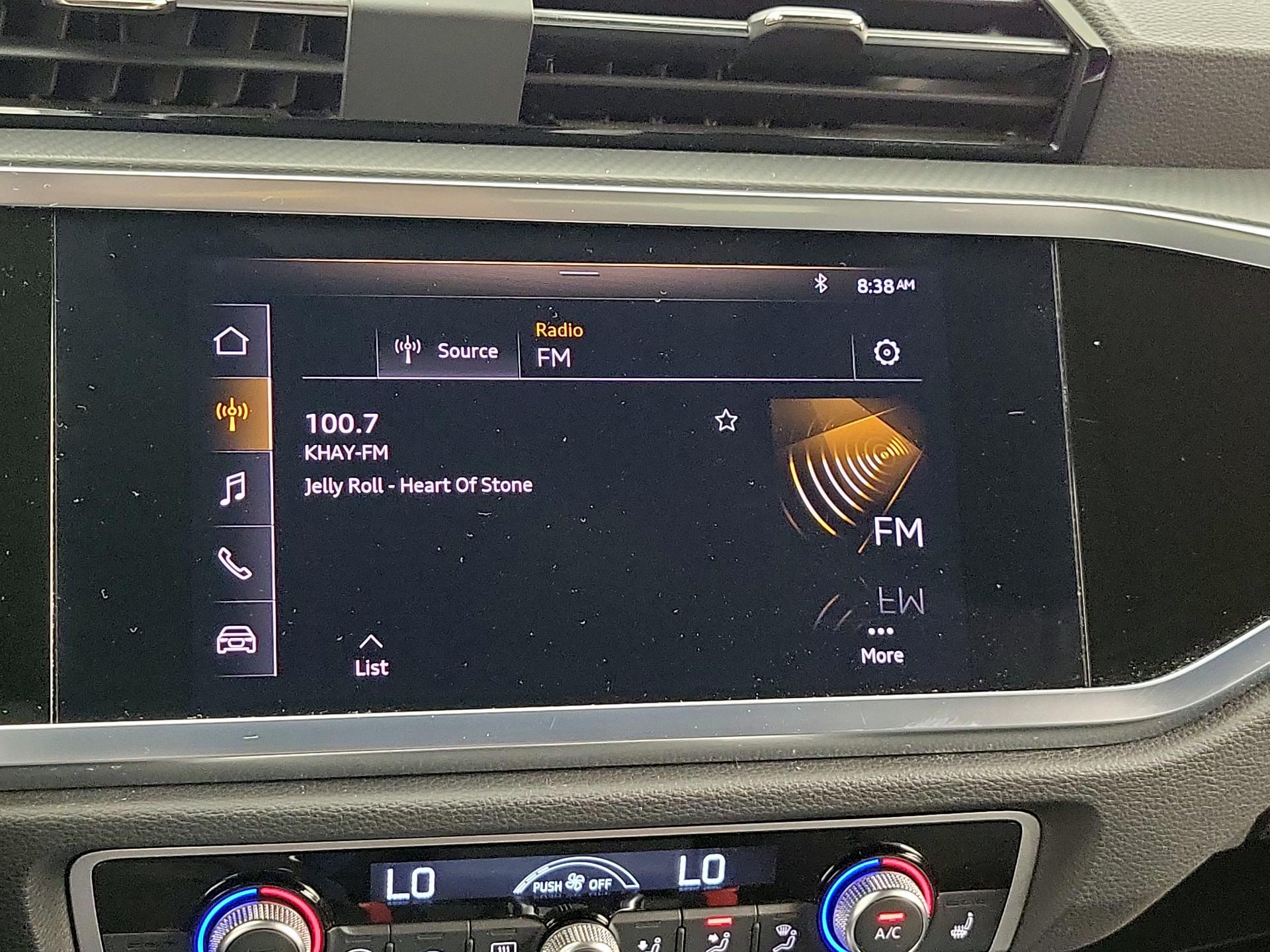 Thumbnail: 2021 Audi Q3 - 15