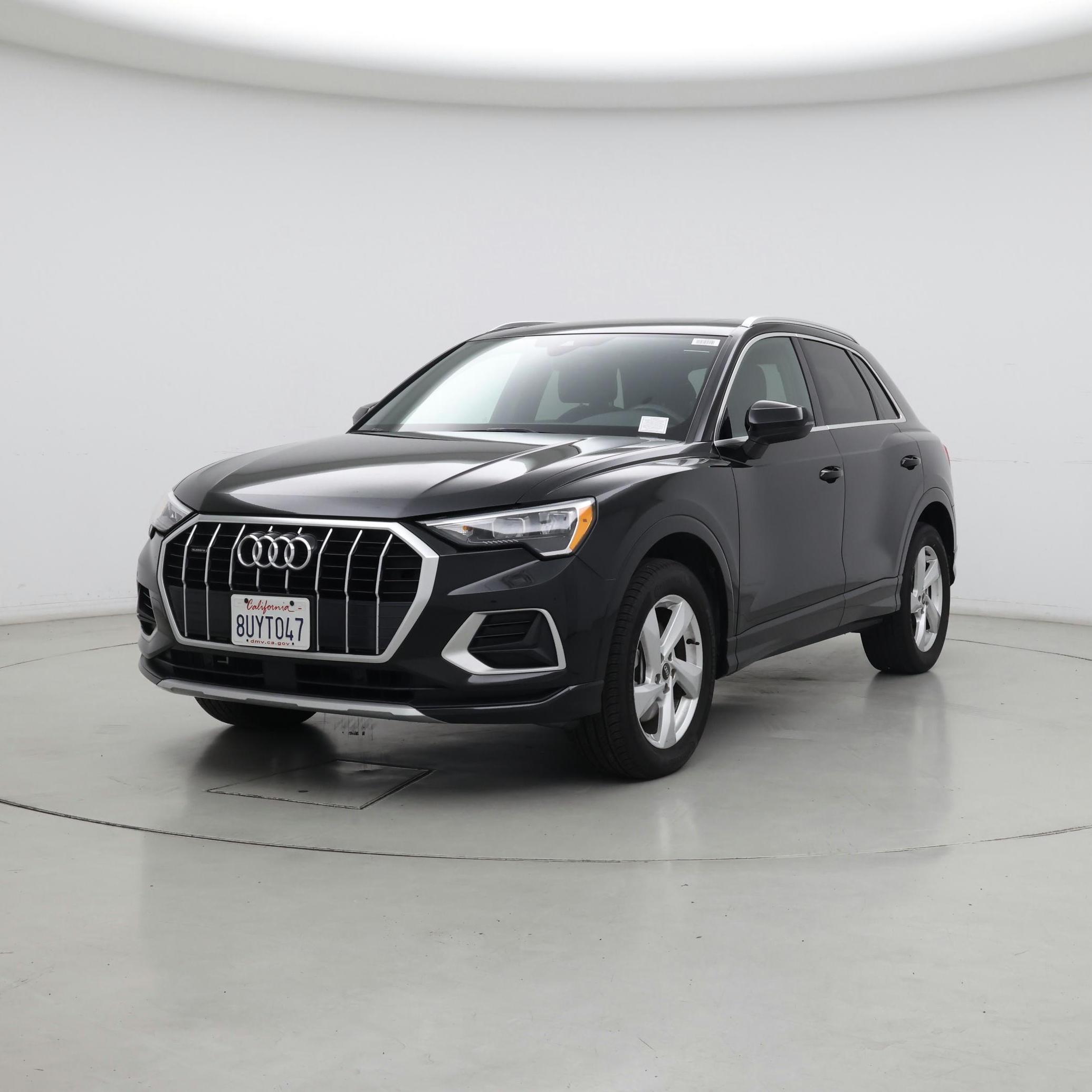 Thumbnail: 2021 Audi Q3 - 4