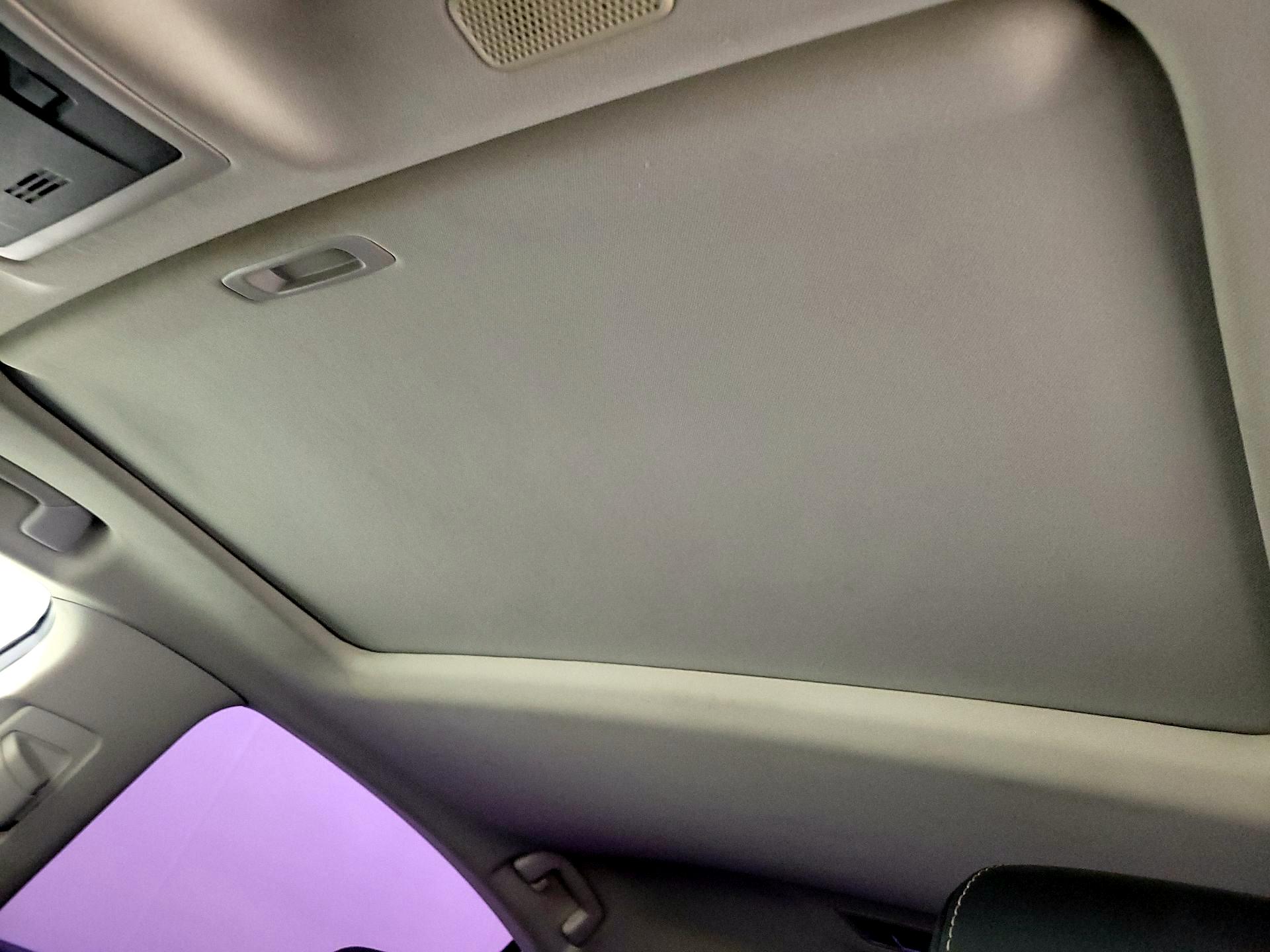 Thumbnail: 2019 Lexus ES - 18