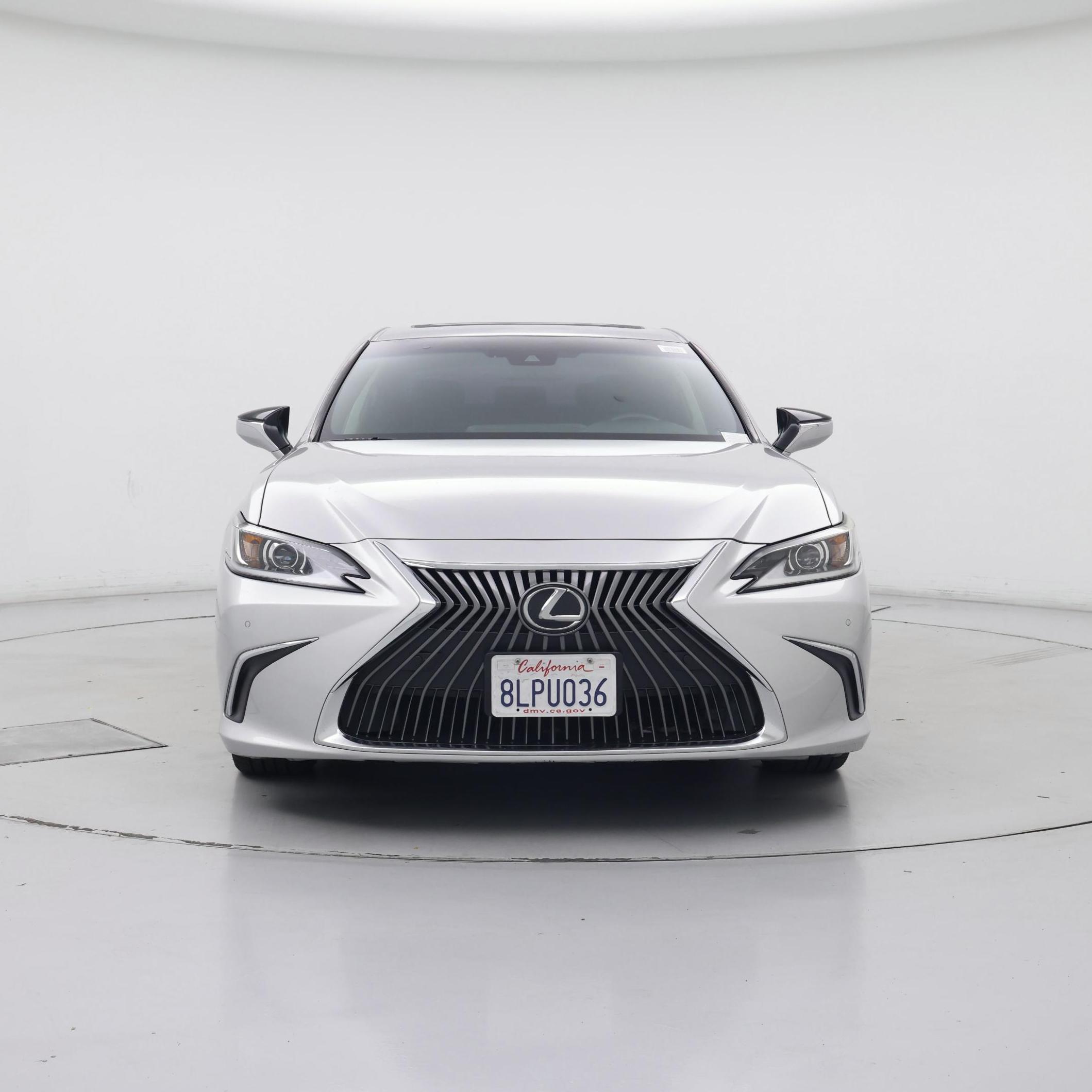 Thumbnail: 2019 Lexus ES - 5