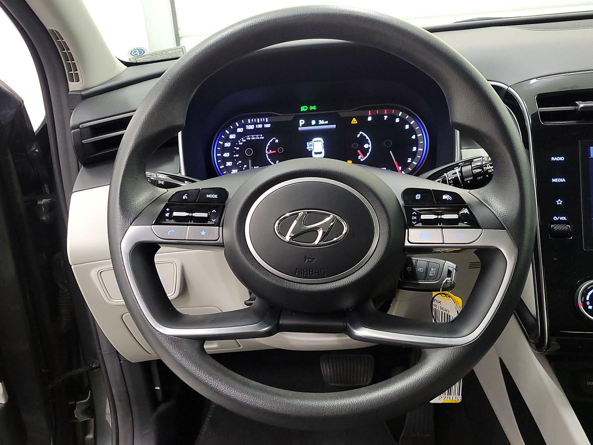 Thumbnail: 2022 Hyundai Tucson - 10