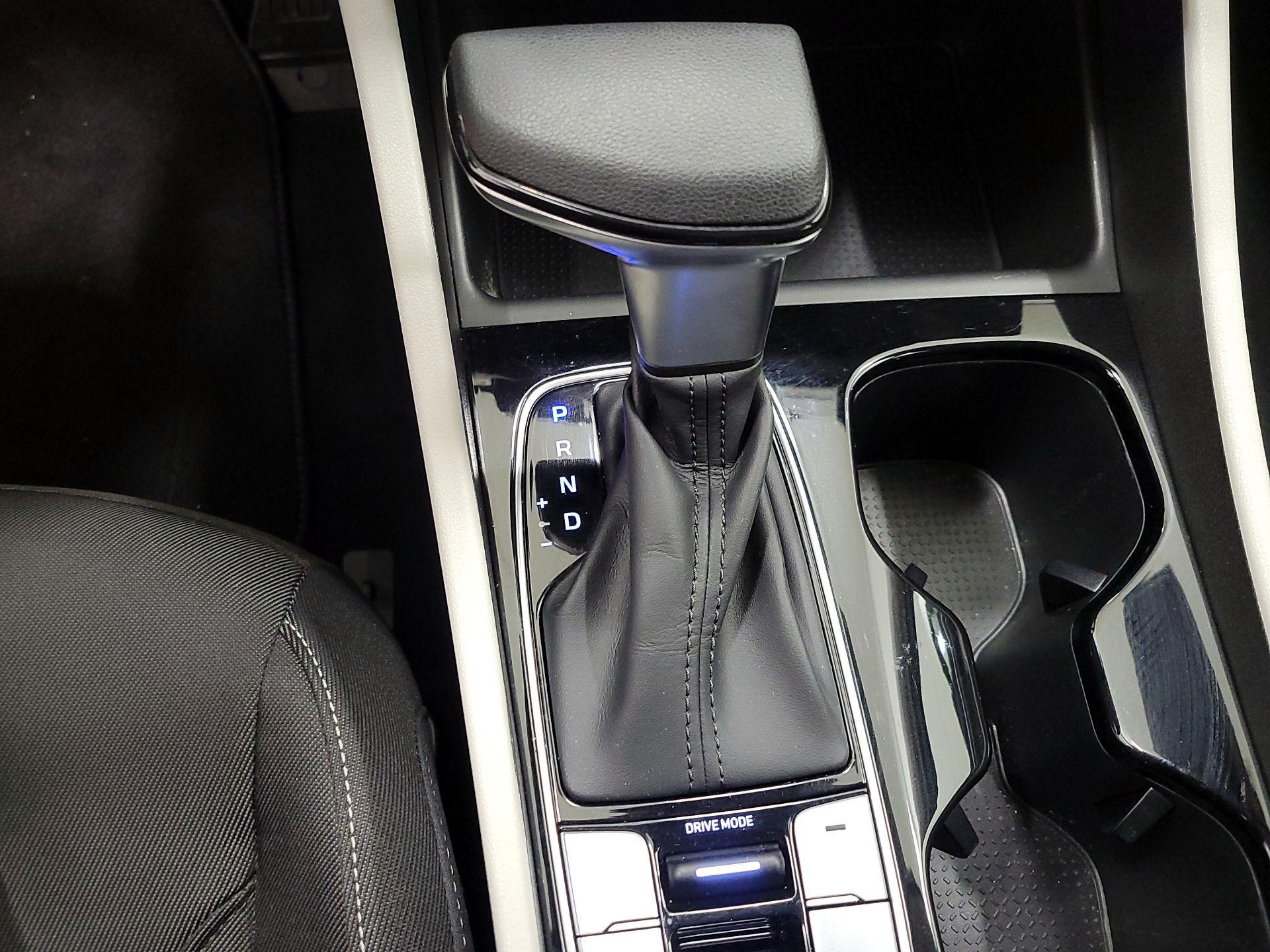 Thumbnail: 2022 Hyundai Tucson - 17