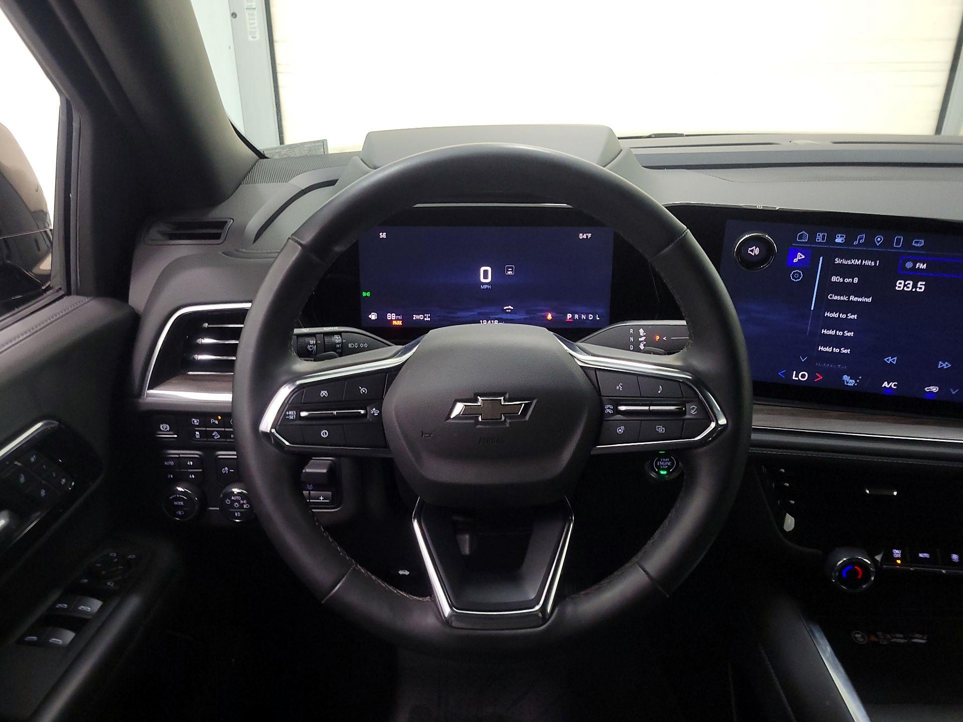 Thumbnail: 2025 Chevrolet Suburban - 10