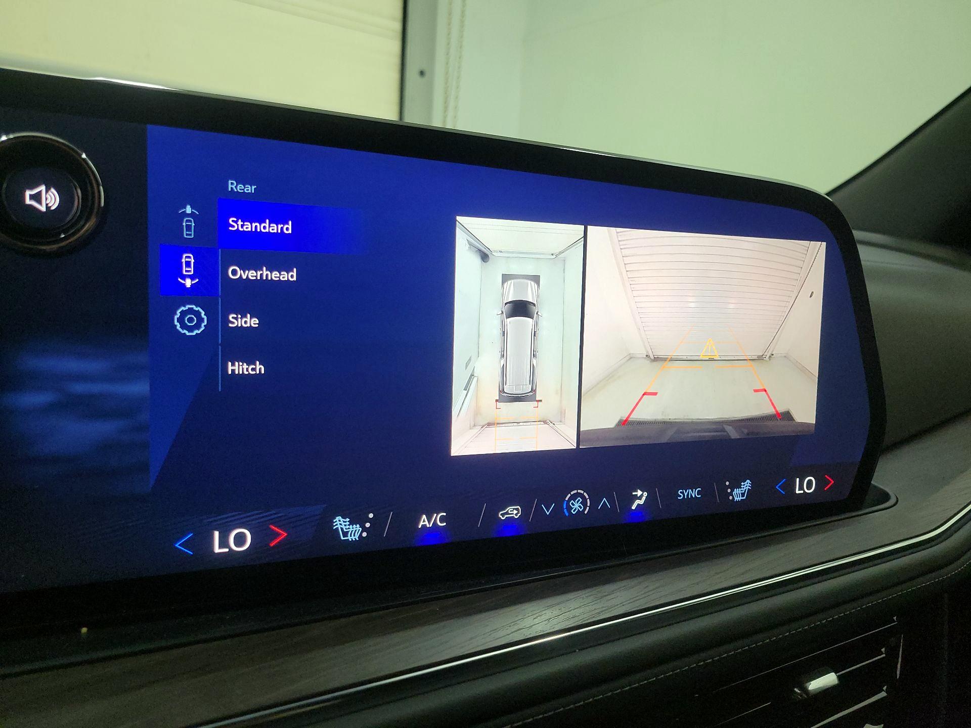 Thumbnail: 2025 Chevrolet Suburban - 15