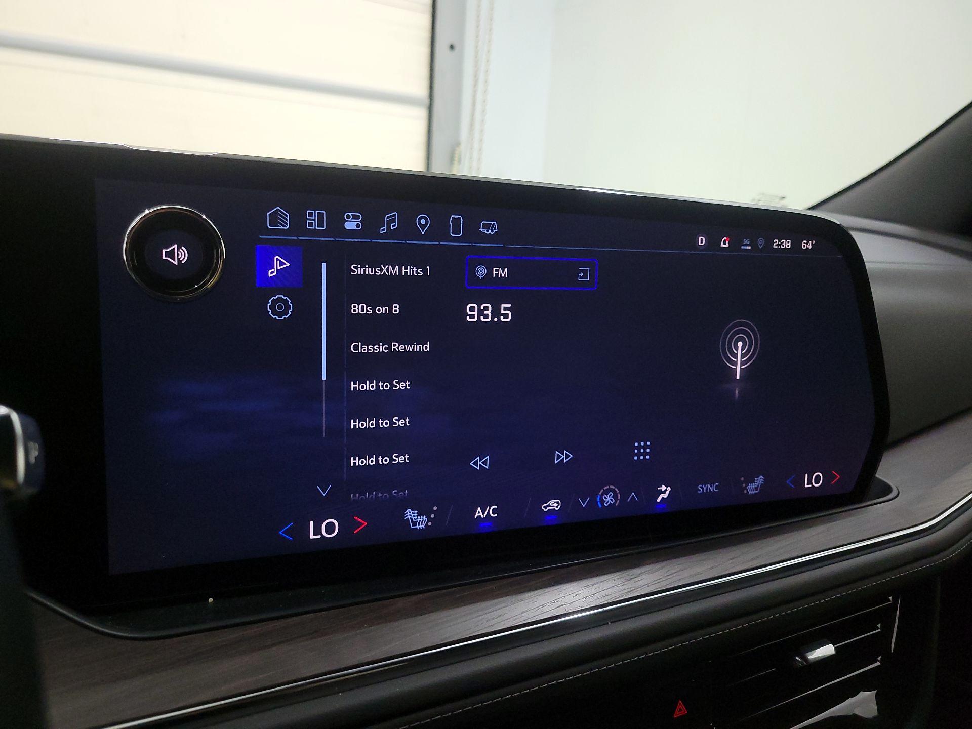 Thumbnail: 2025 Chevrolet Suburban - 16