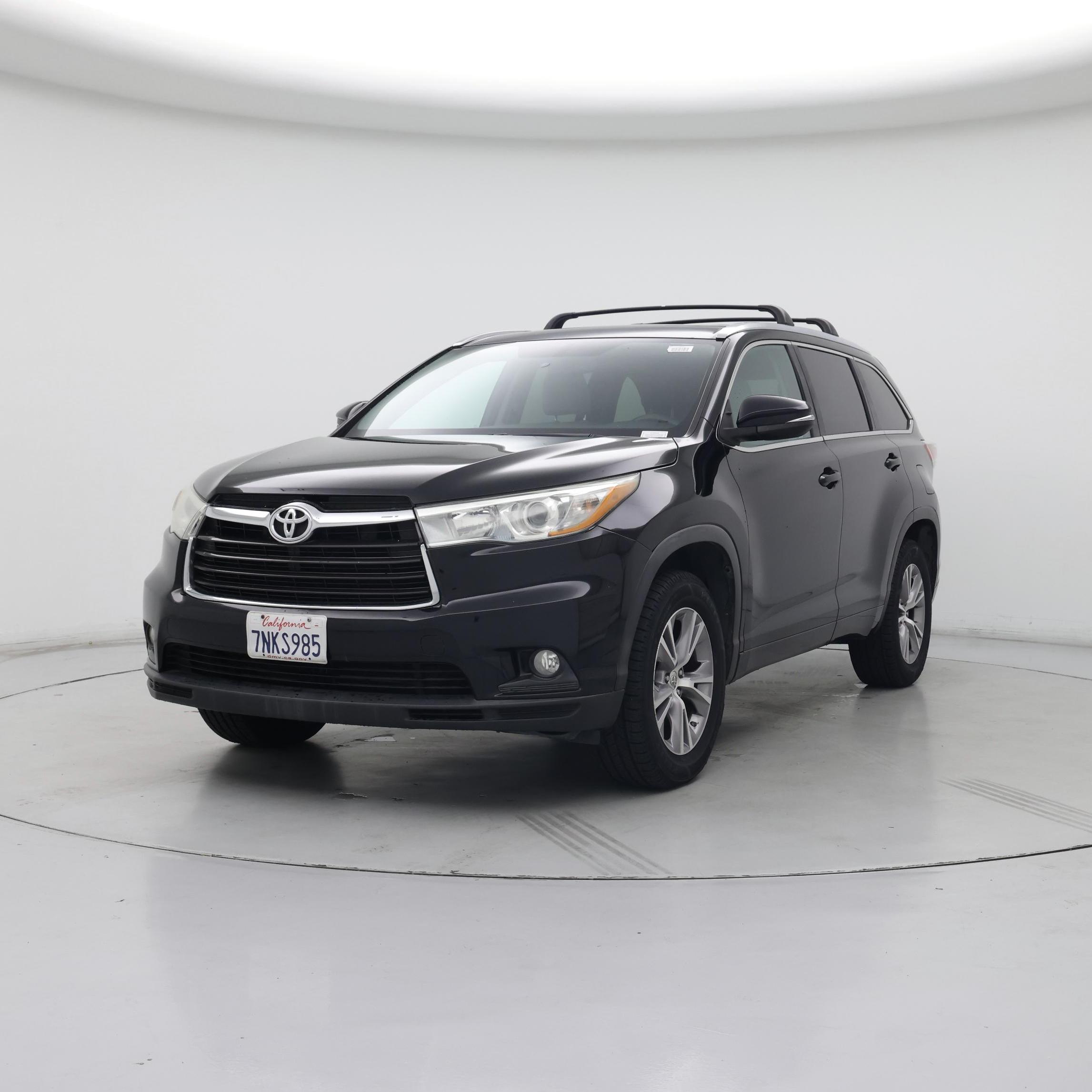 Thumbnail: 2015 Toyota Highlander - 4