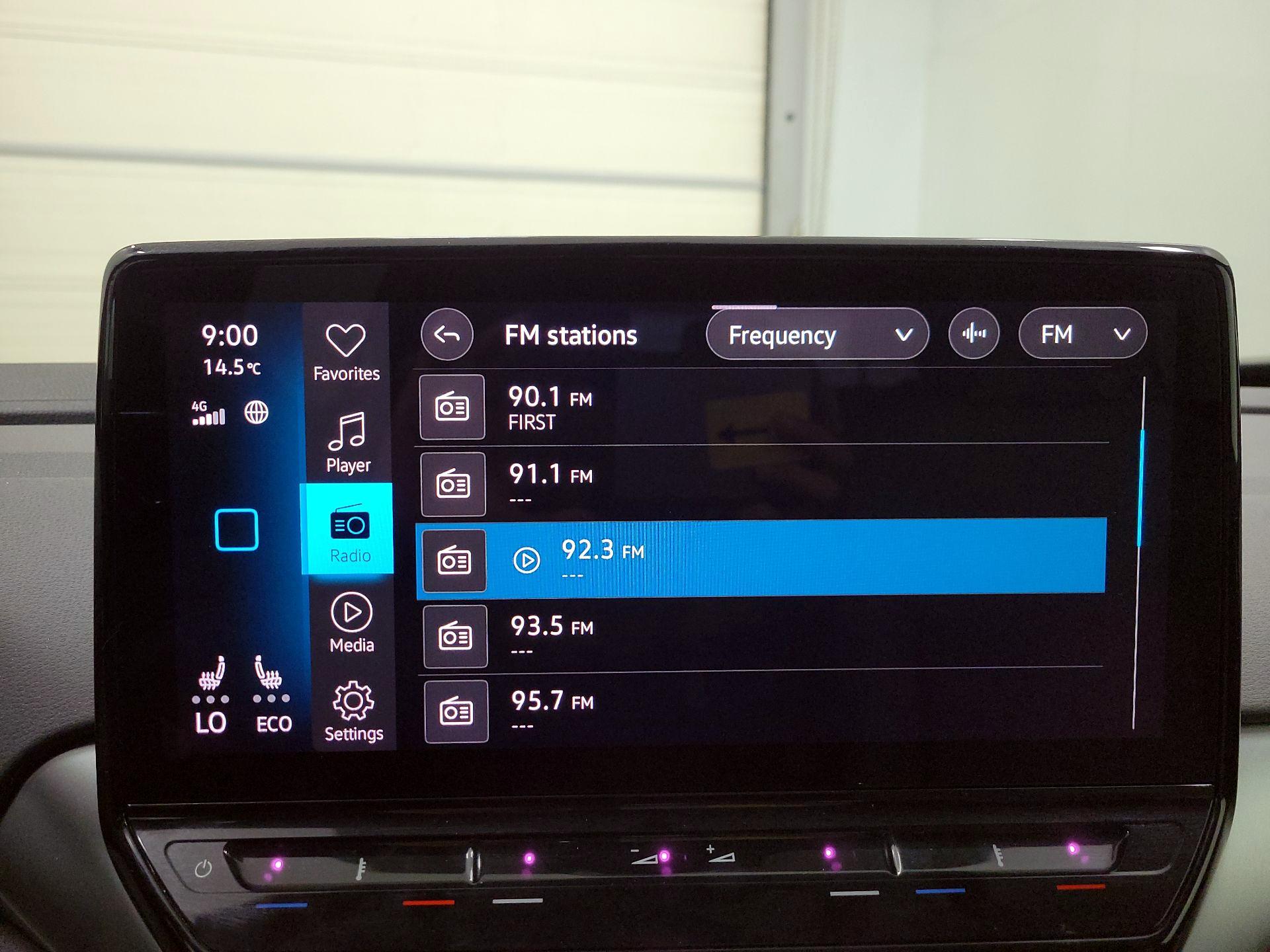 Thumbnail: 2021 Volkswagen ID.4 - 15