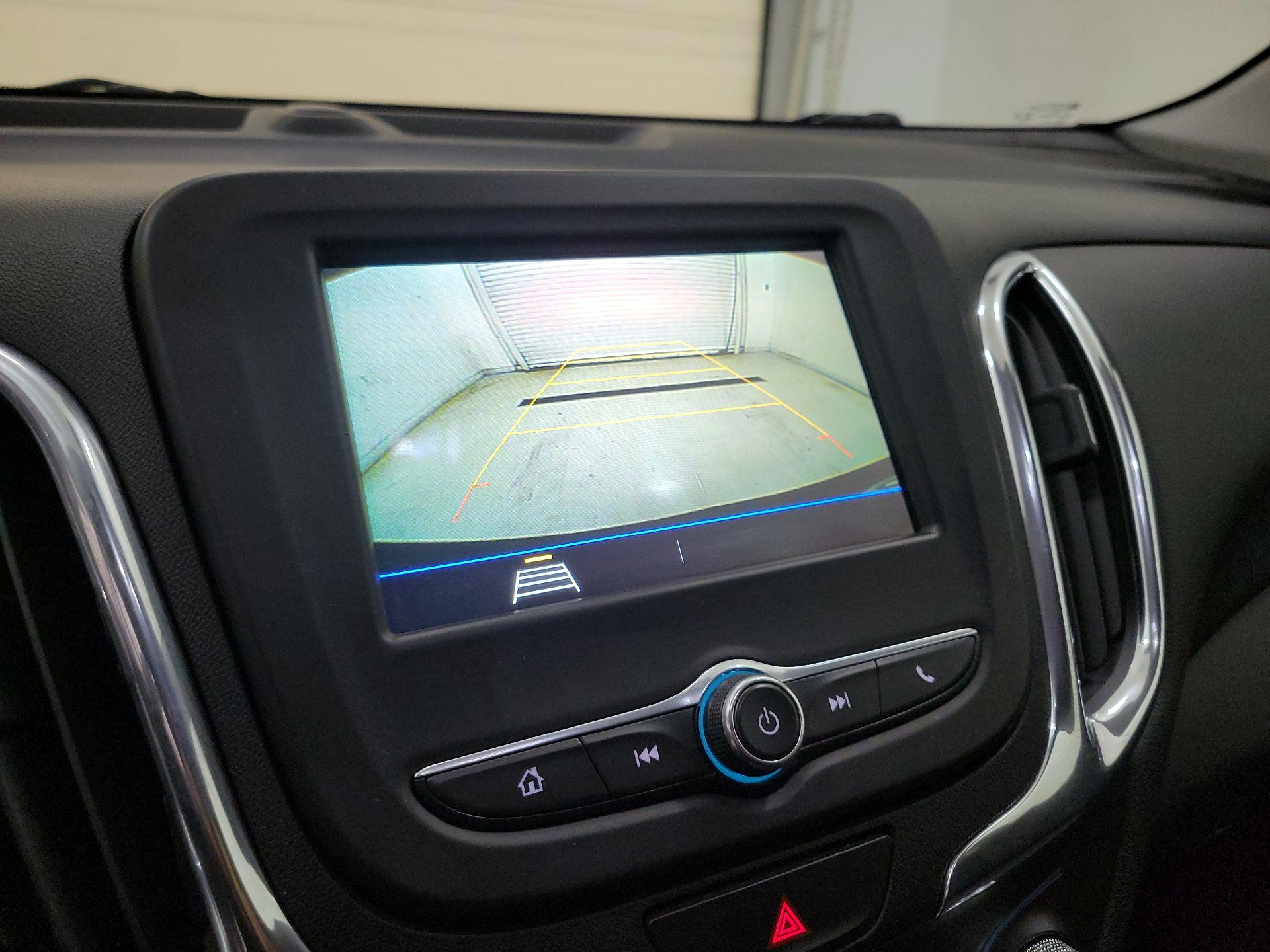 Thumbnail: 2019 Chevrolet Equinox - 14