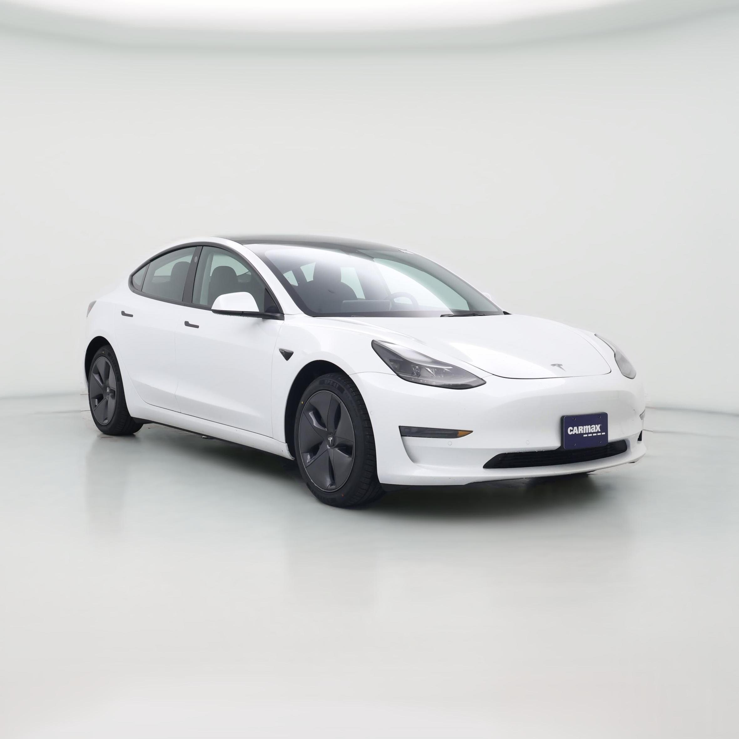 Thumbnail: 2022 Tesla Model 3 - 1