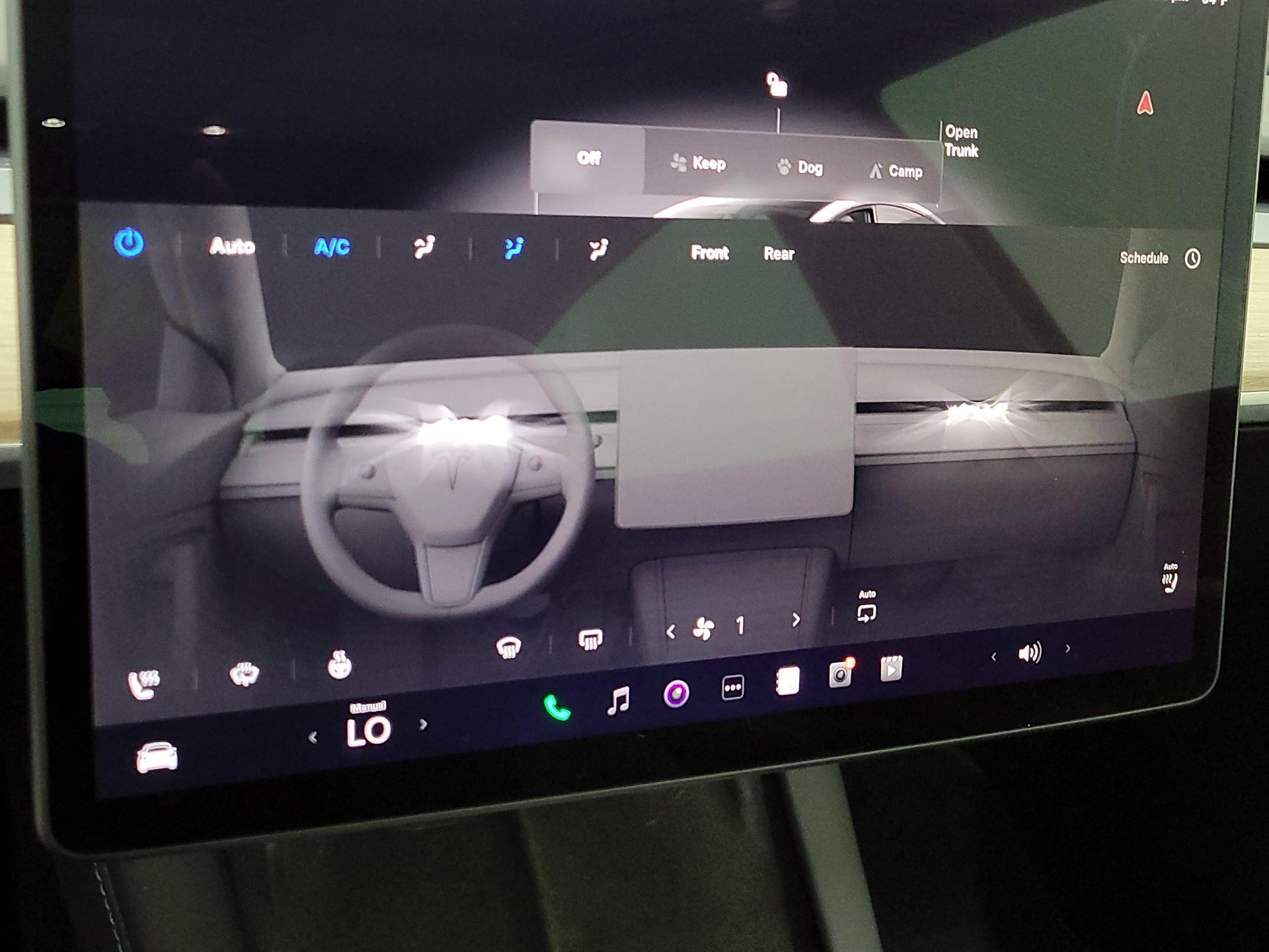 Thumbnail: 2022 Tesla Model 3 - 16