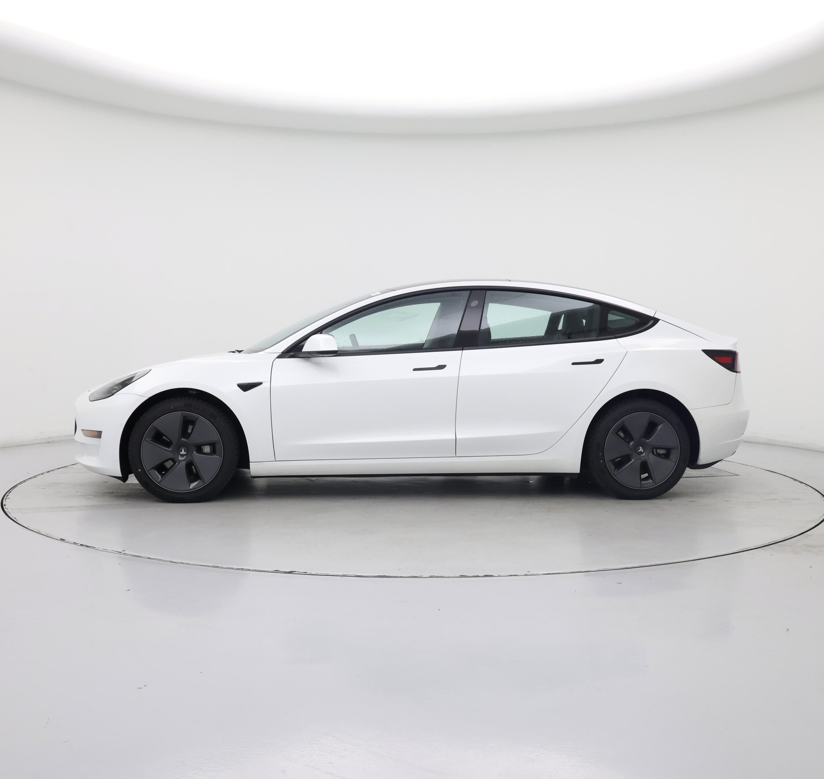 Thumbnail: 2022 Tesla Model 3 - 3