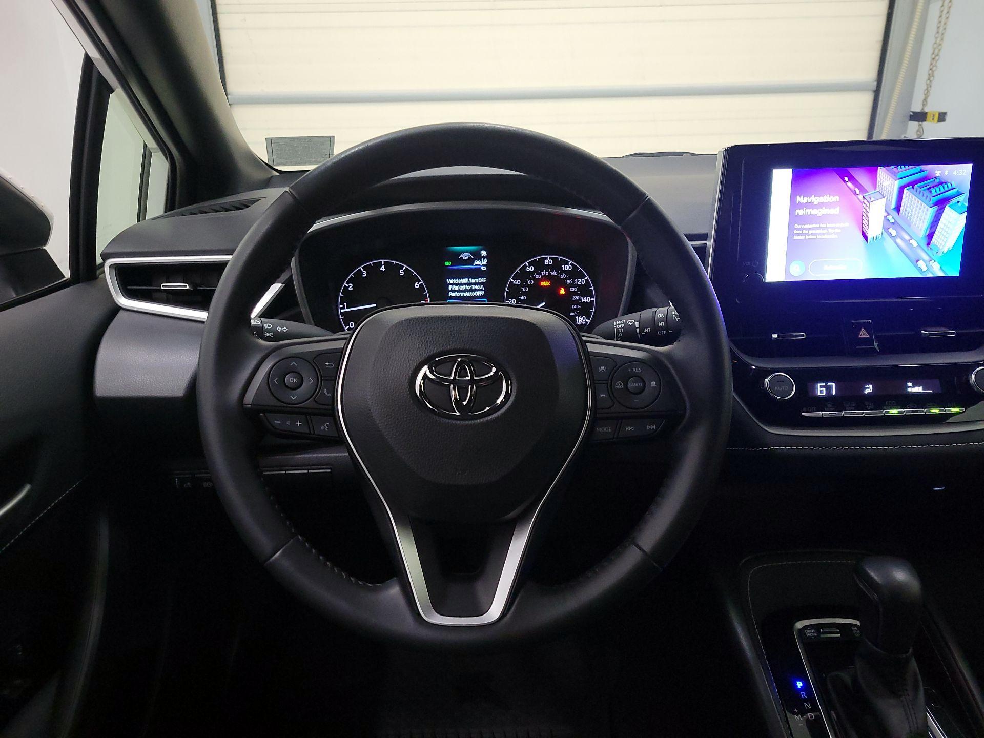 Thumbnail: 2023 Toyota Corolla - 10