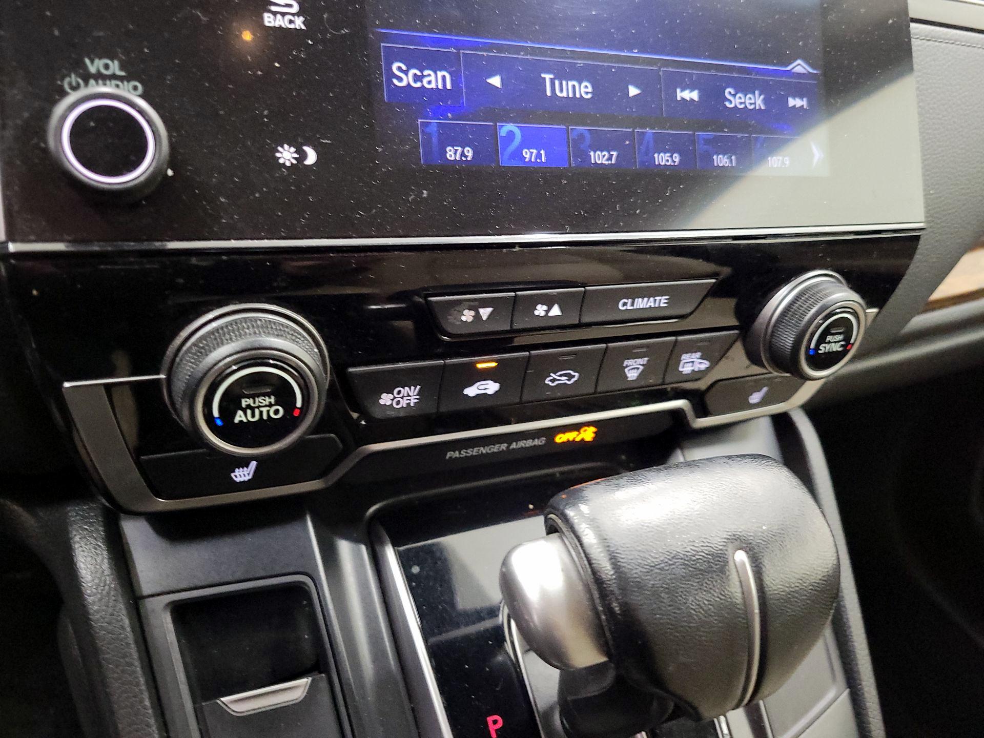 Thumbnail: 2019 Honda CR-V - 16