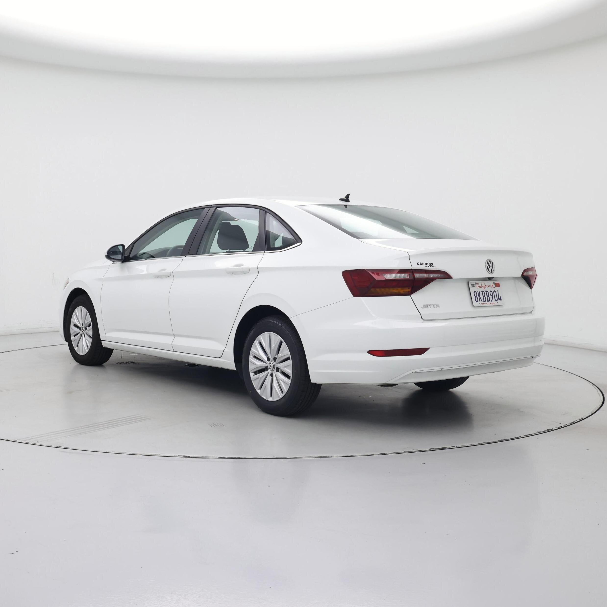 Thumbnail: 2019 Volkswagen Jetta - 2