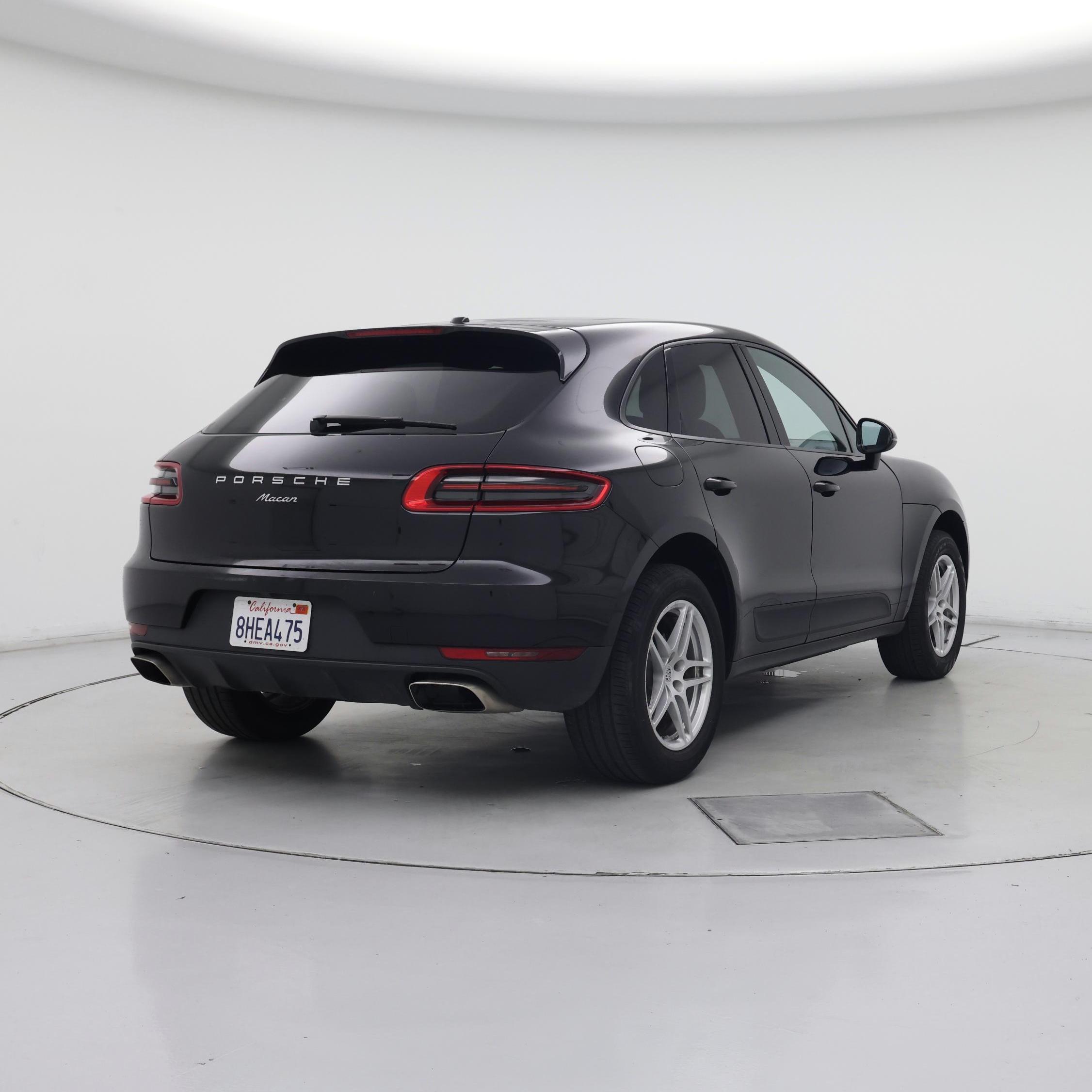 Thumbnail: 2018 Porsche Macan - 8