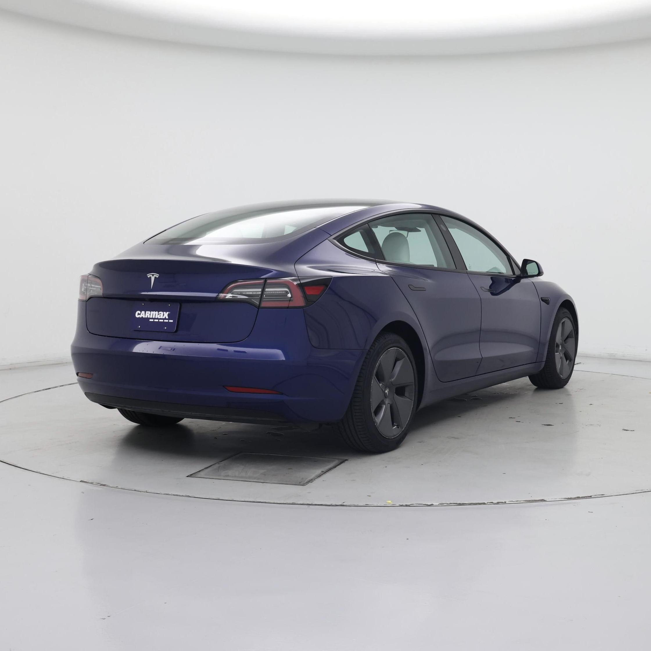 Thumbnail: 2023 Tesla Model 3 - 8