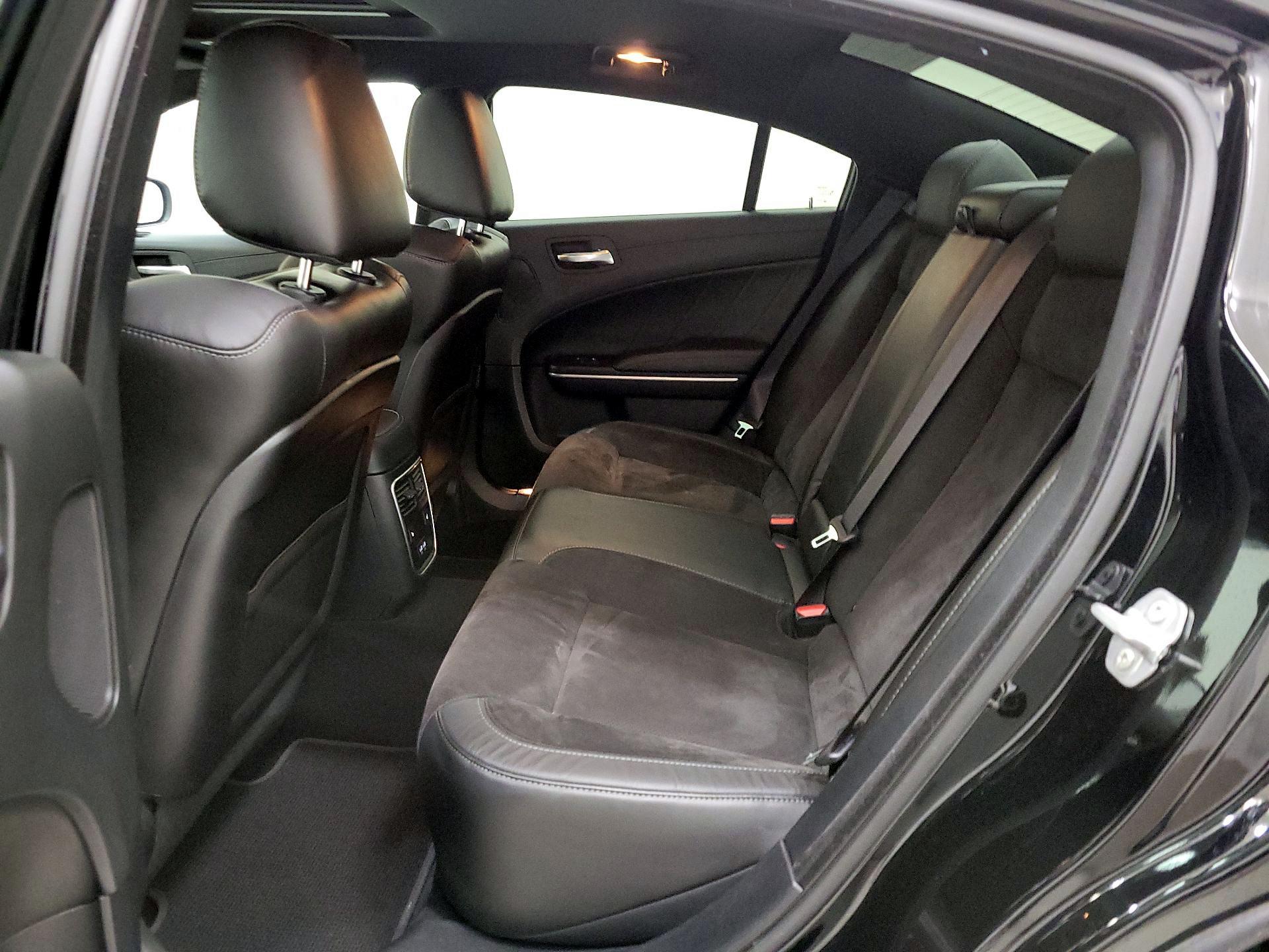 Thumbnail: 2020 Dodge Charger - 20