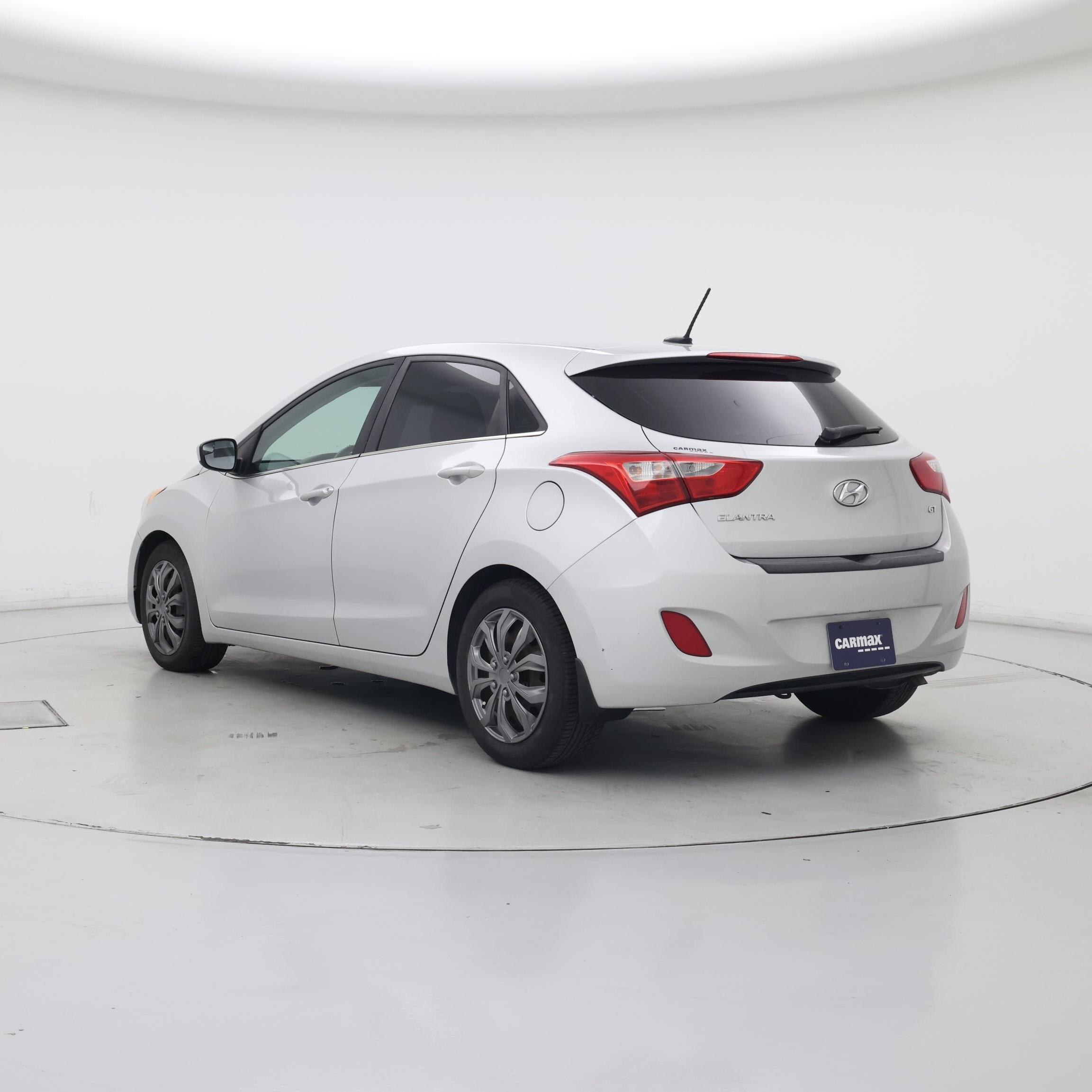 Thumbnail: 2016 Hyundai Elantra - 2