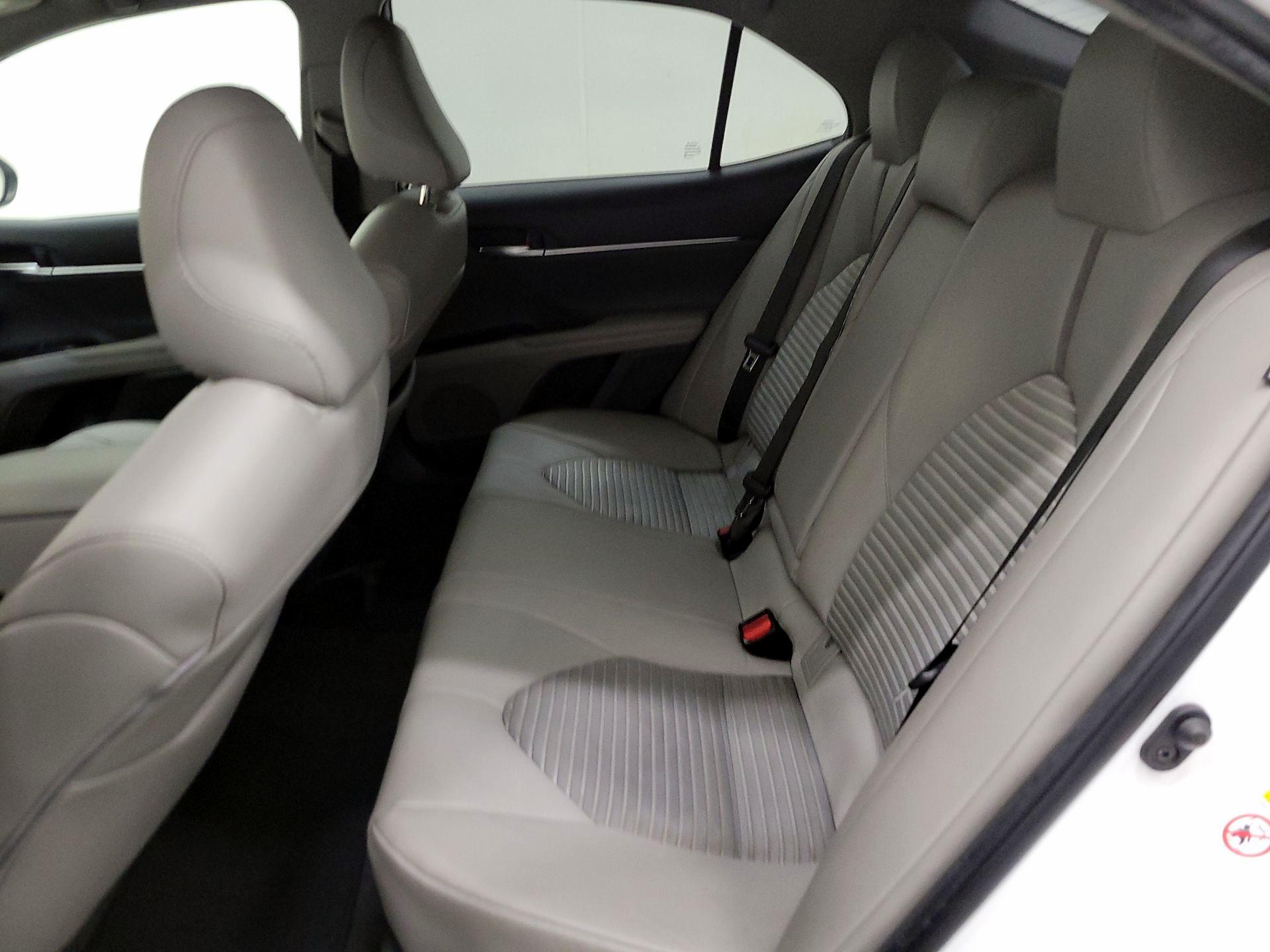 Thumbnail: 2018 Toyota Camry - 19