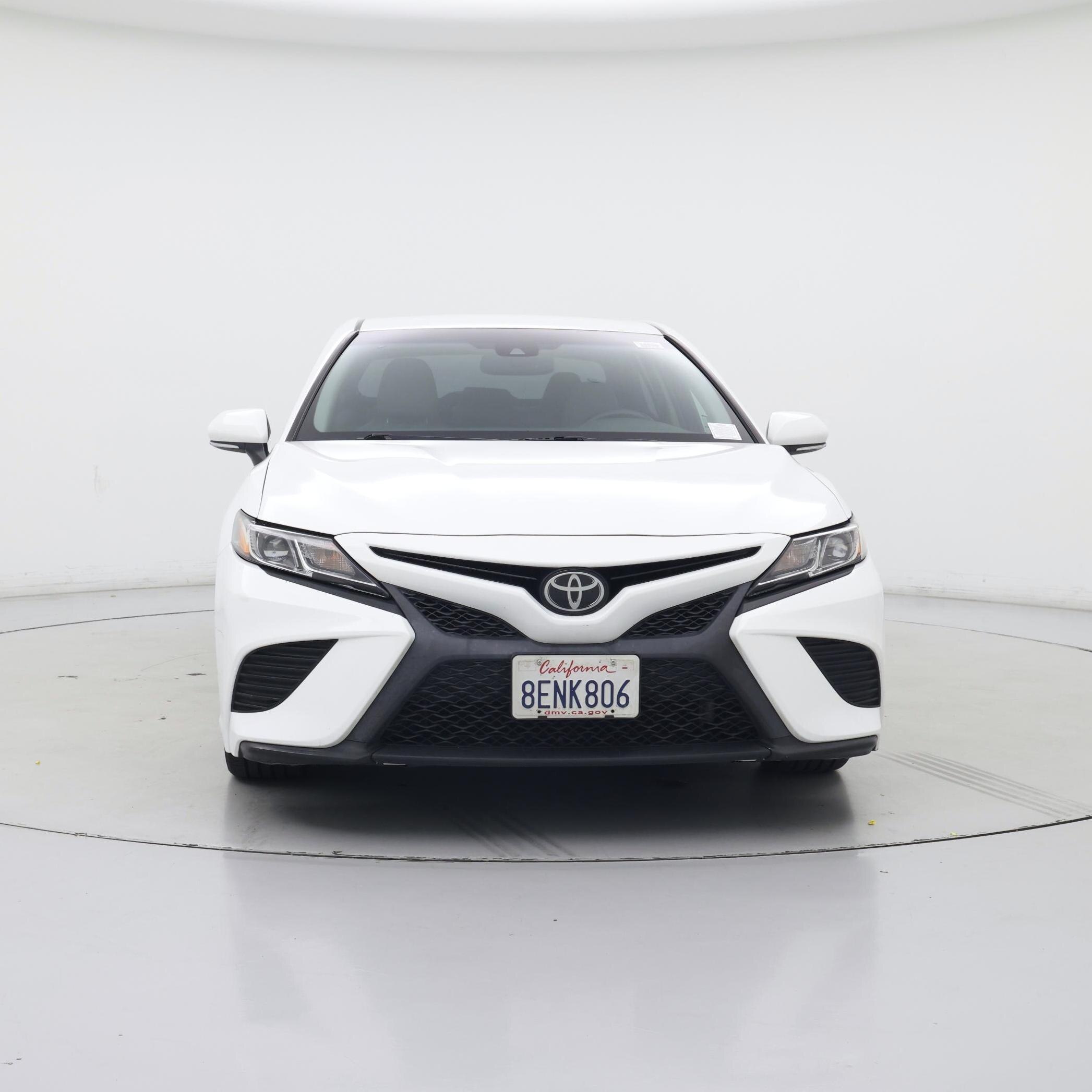 Thumbnail: 2018 Toyota Camry - 5