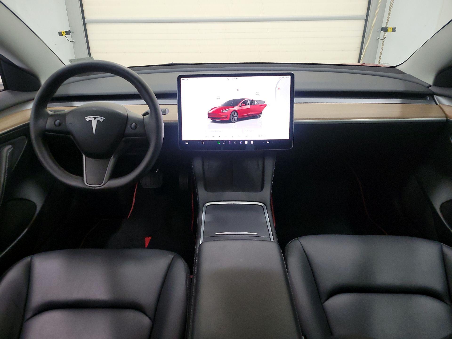 Thumbnail: 2023 Tesla Model 3 - 9