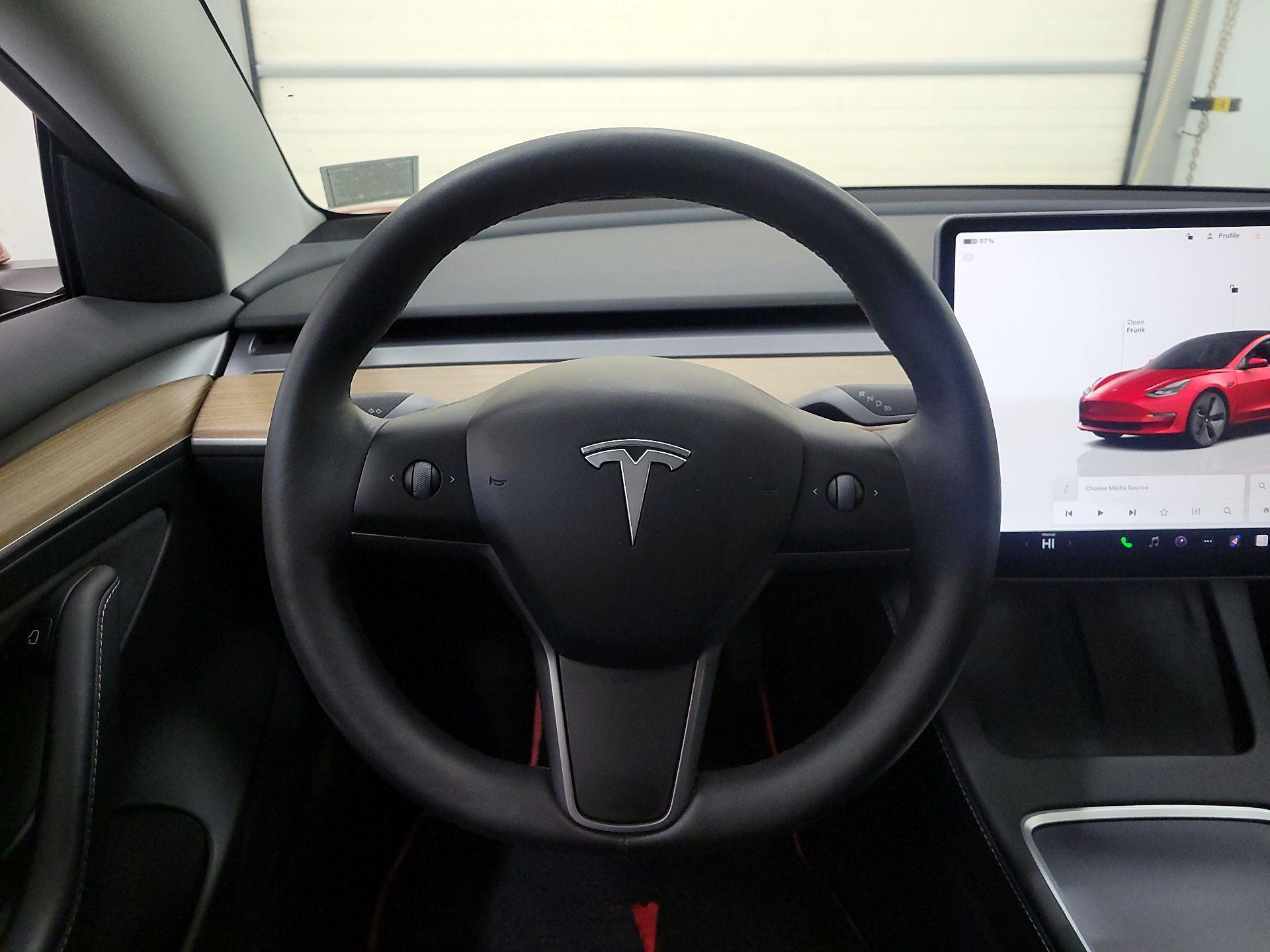 Thumbnail: 2023 Tesla Model 3 - 10