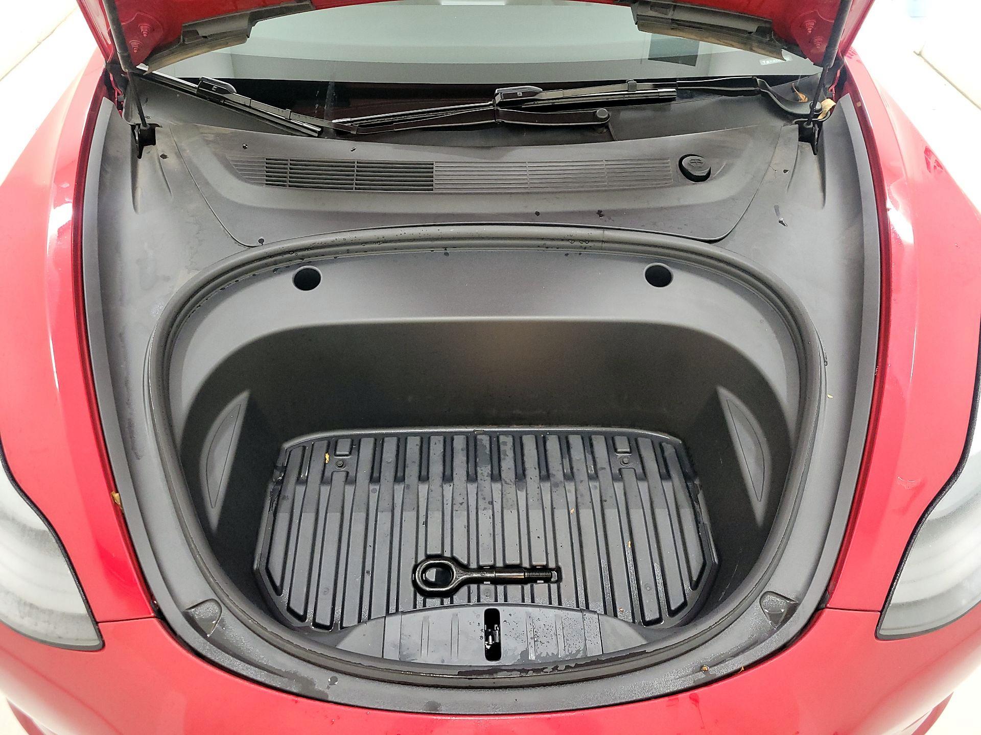 Thumbnail: 2023 Tesla Model 3 - 20