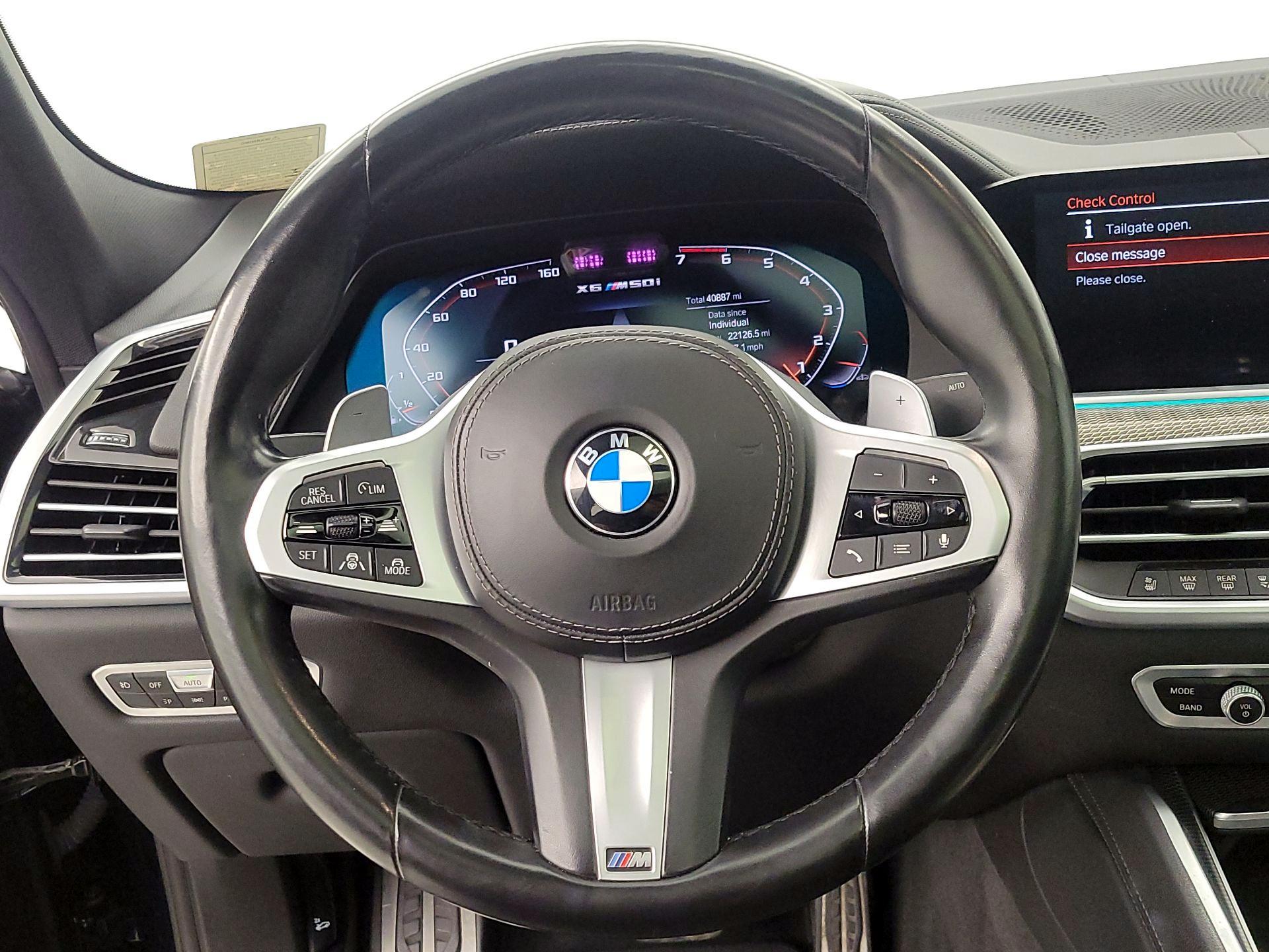 Thumbnail: 2021 BMW X6 - 10