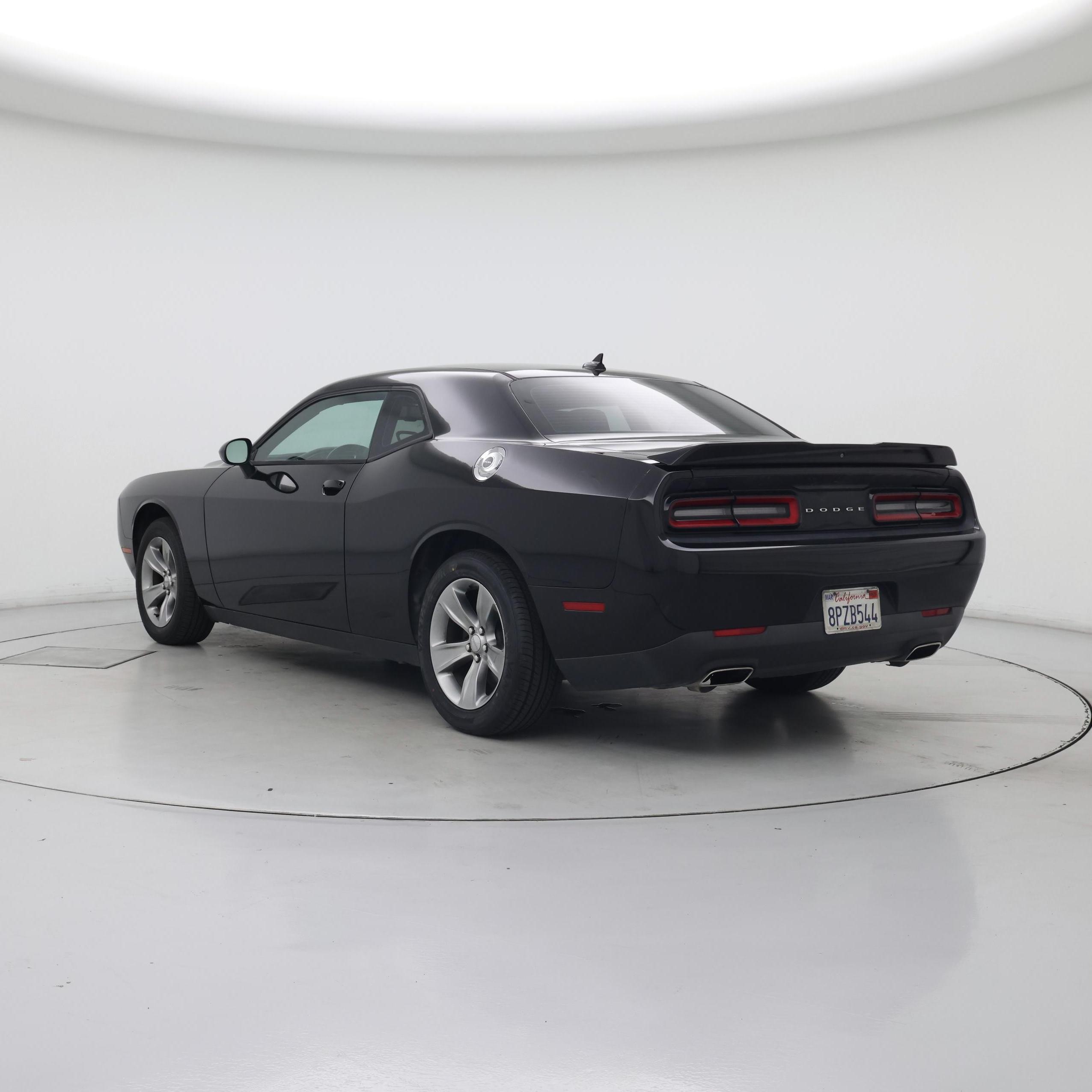 Thumbnail: 2019 Dodge Challenger - 2