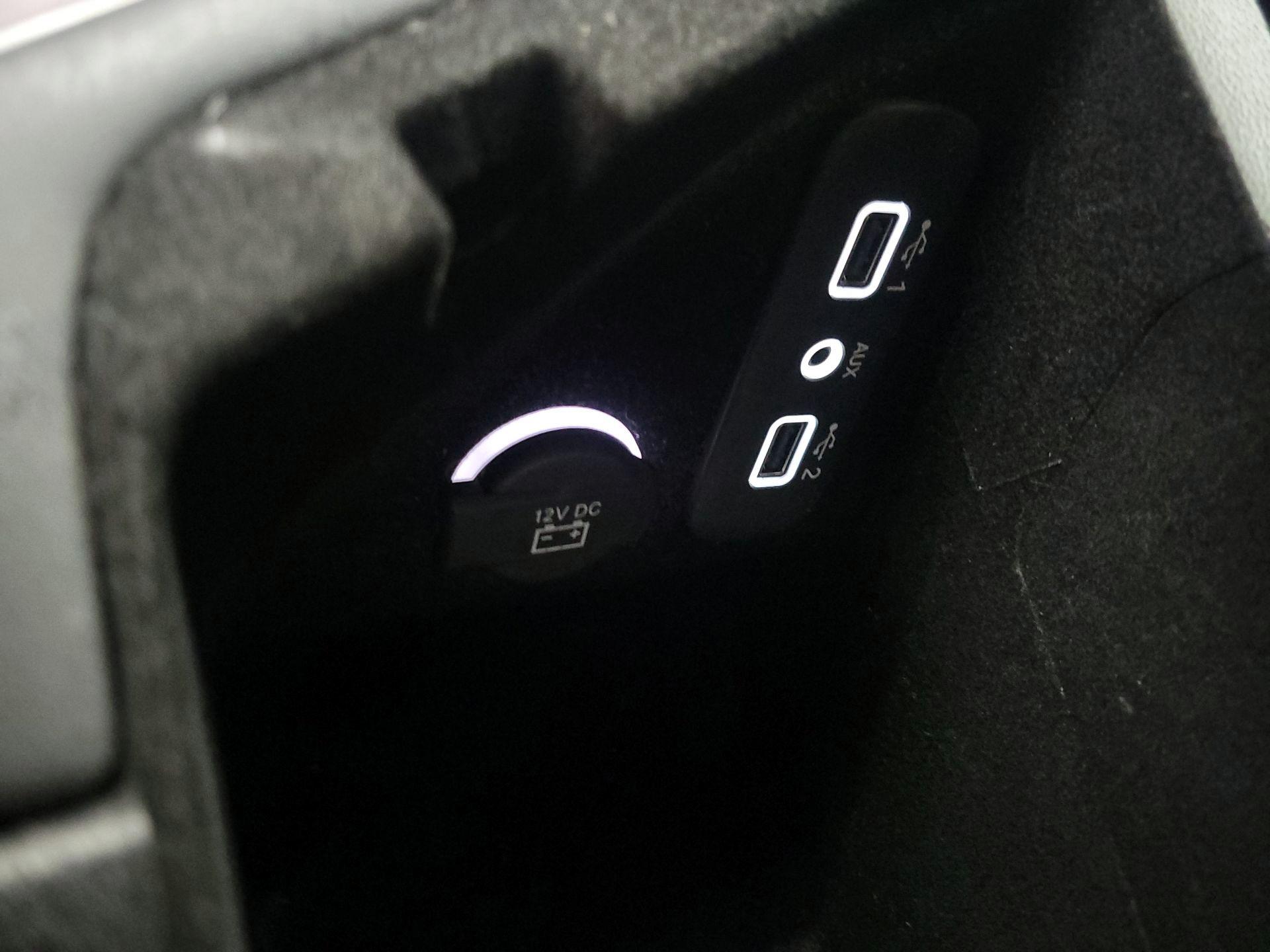 Thumbnail: 2019 Dodge Challenger - 19