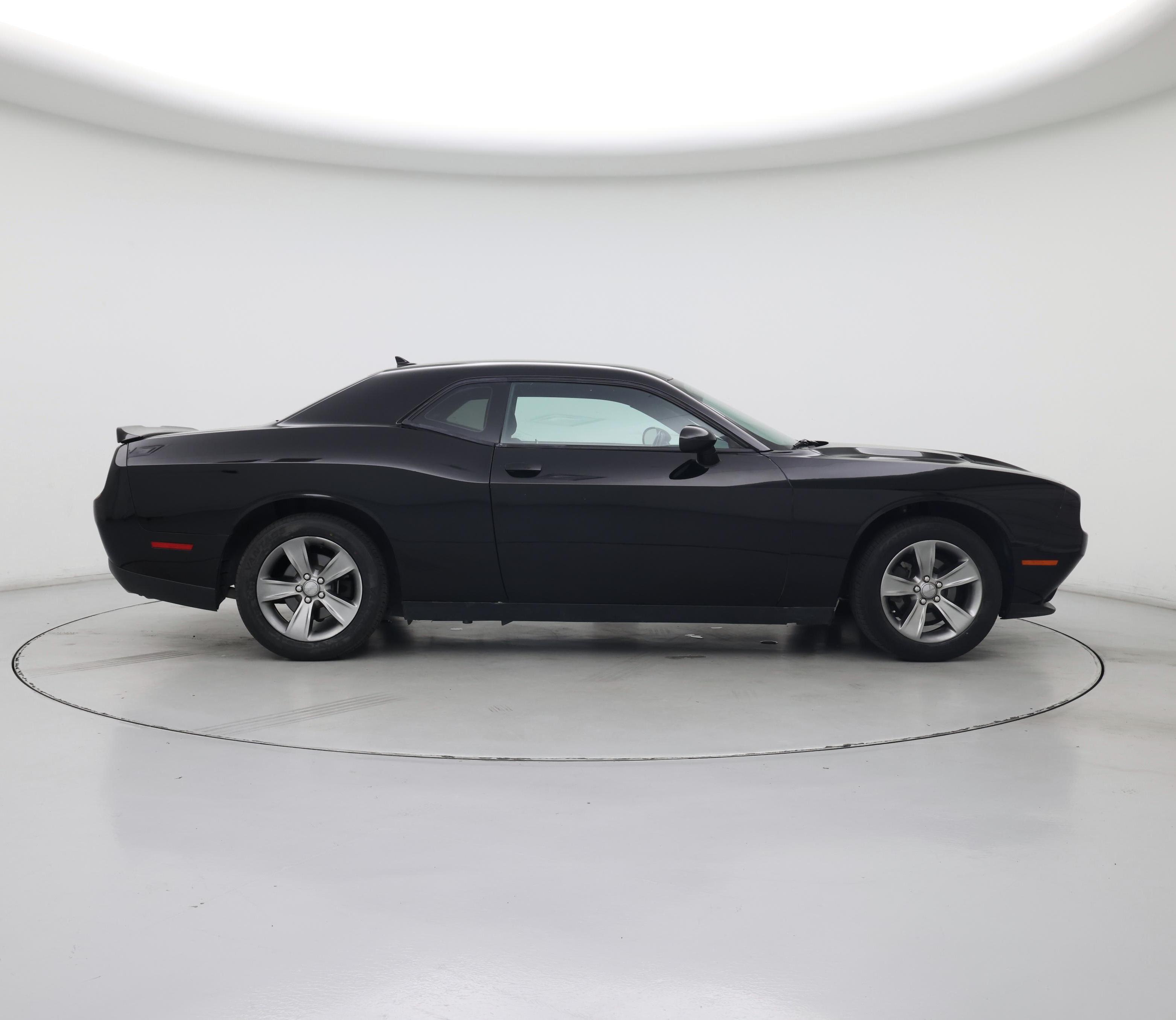Thumbnail: 2019 Dodge Challenger - 7