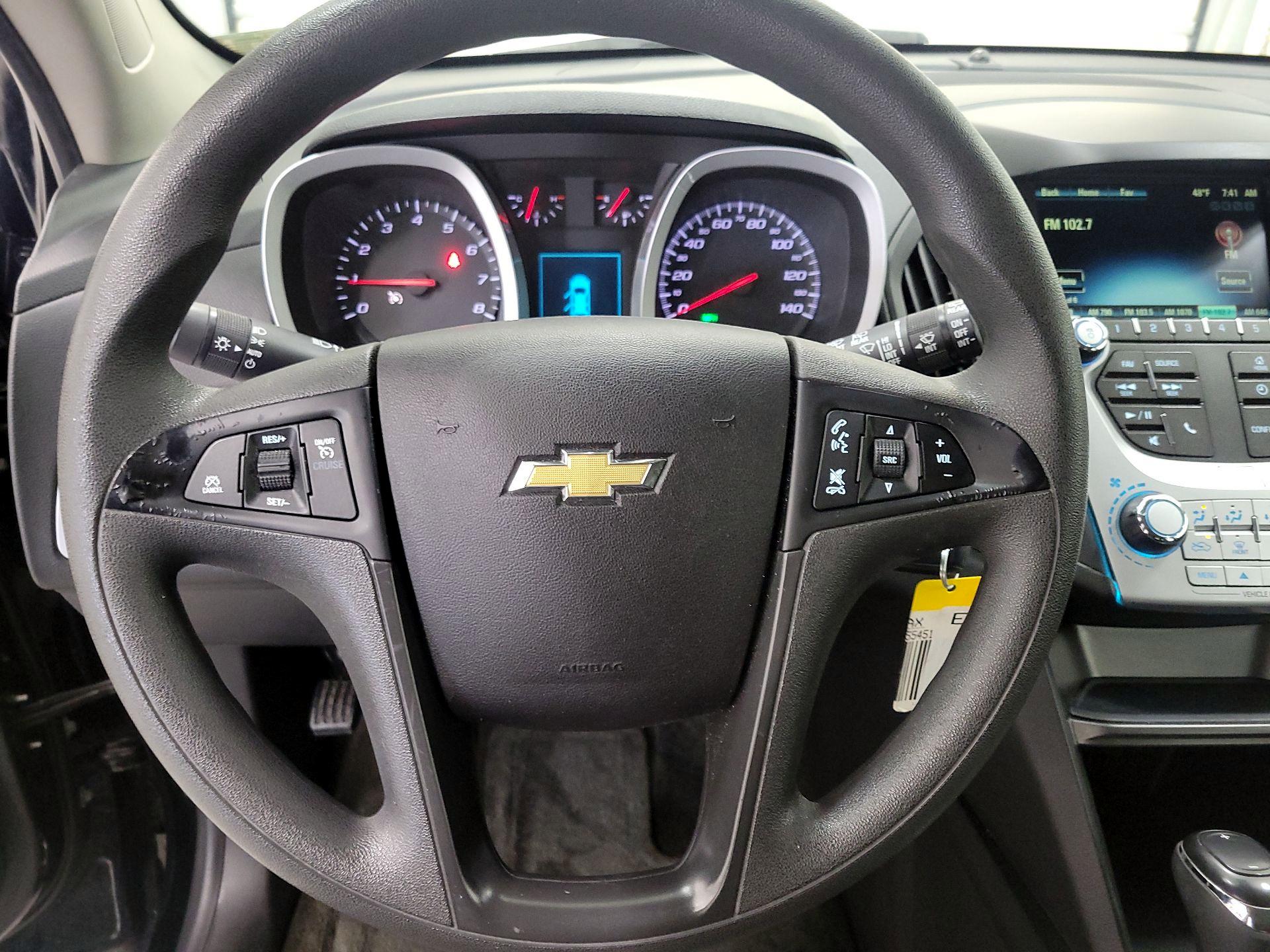 Thumbnail: 2017 Chevrolet Equinox - 10