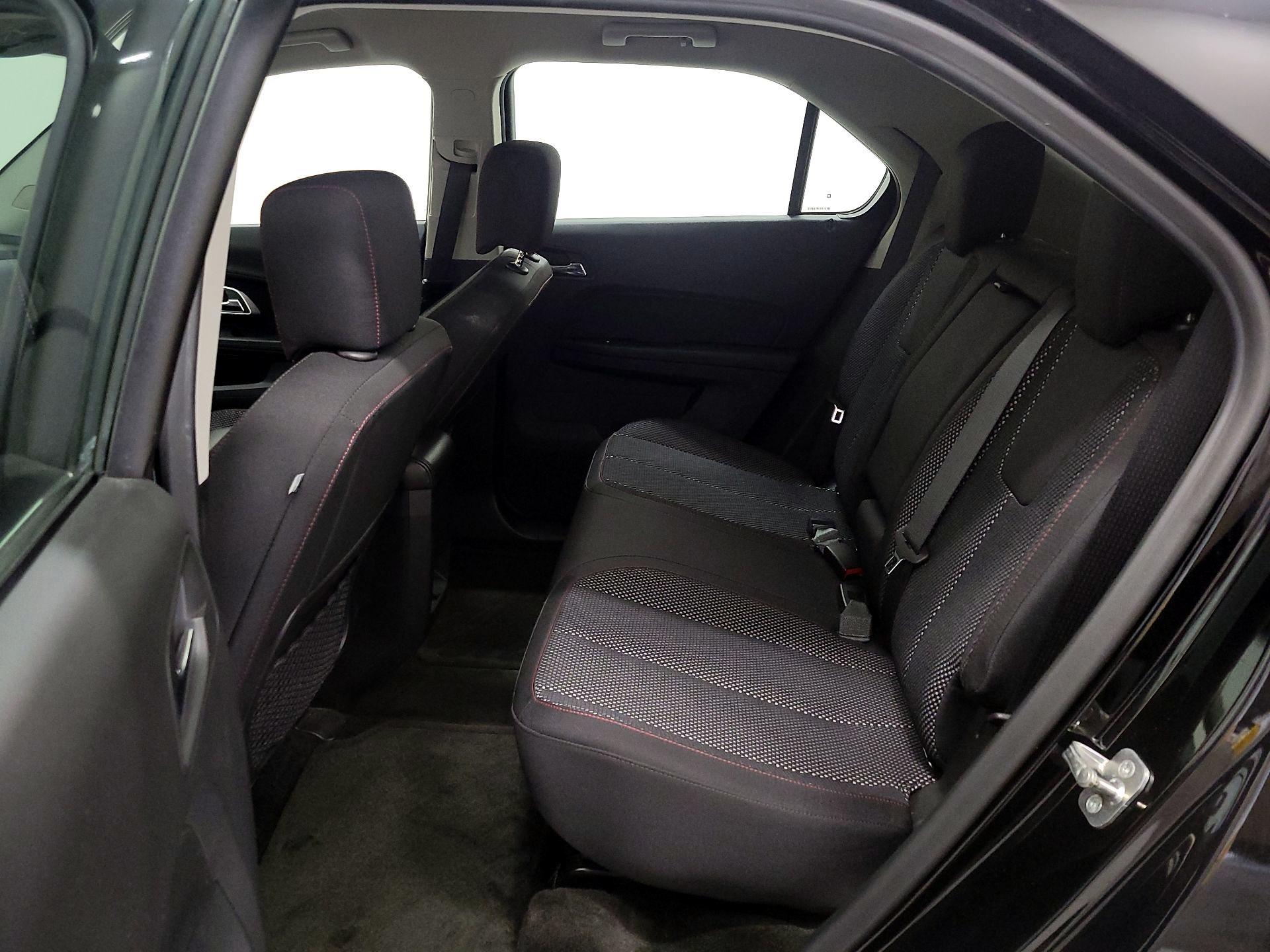 Thumbnail: 2017 Chevrolet Equinox - 18